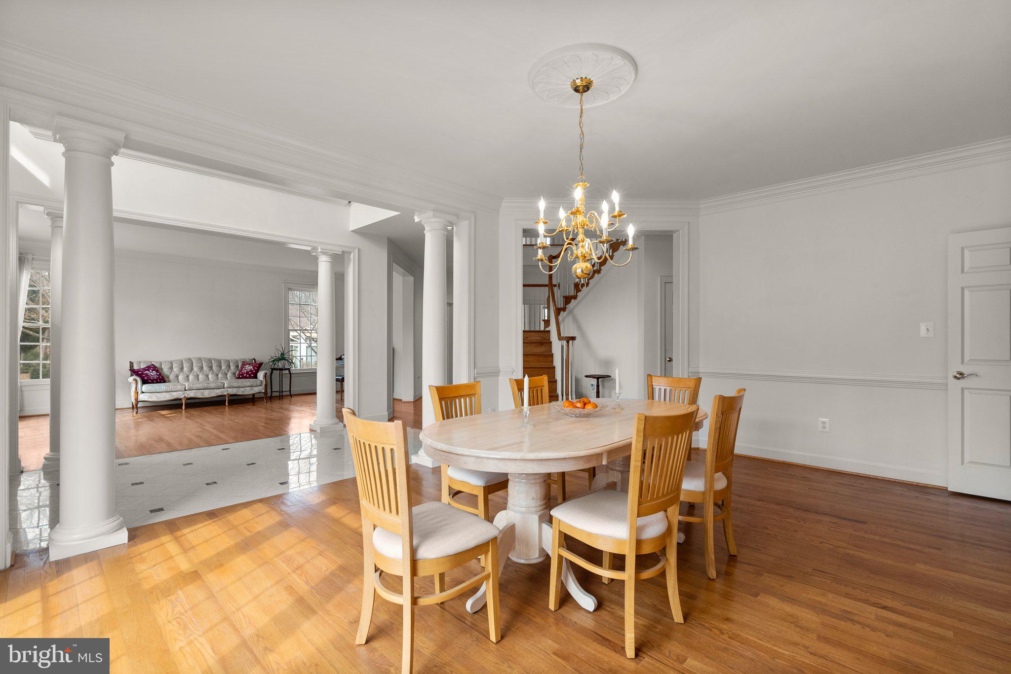 WINDSOR HILLS - Residential