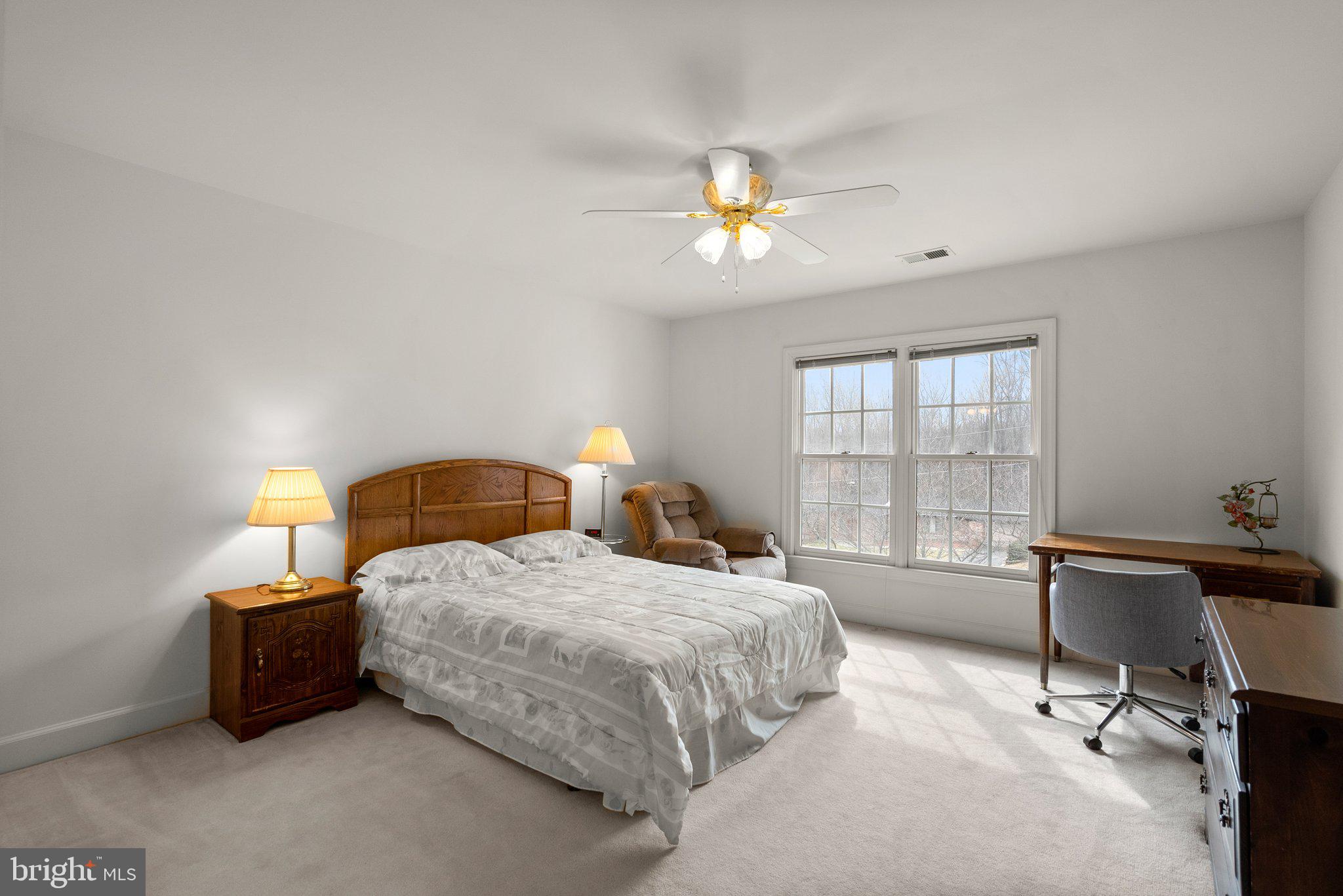 WINDSOR HILLS - Residential