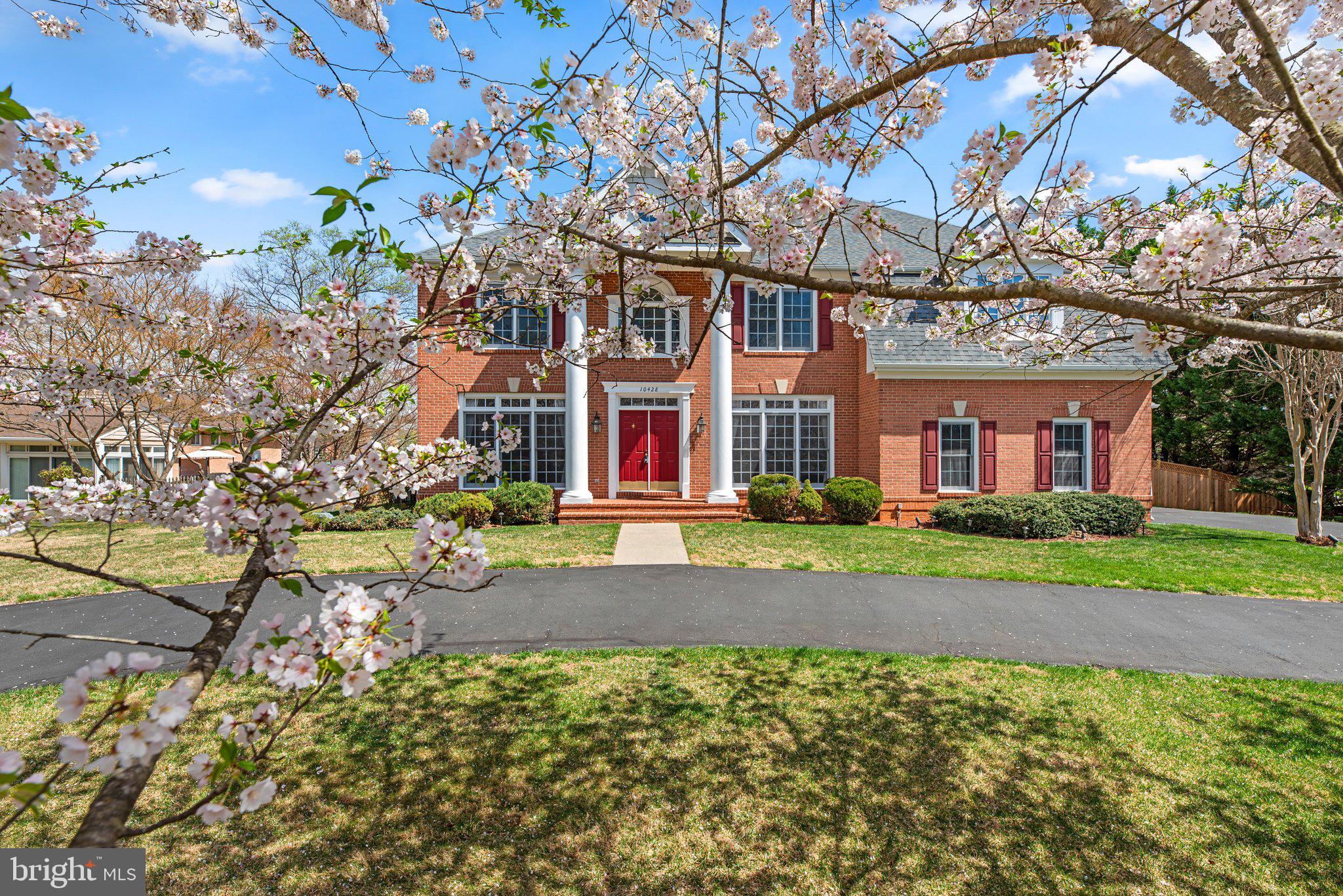 WINDSOR HILLS - Residential