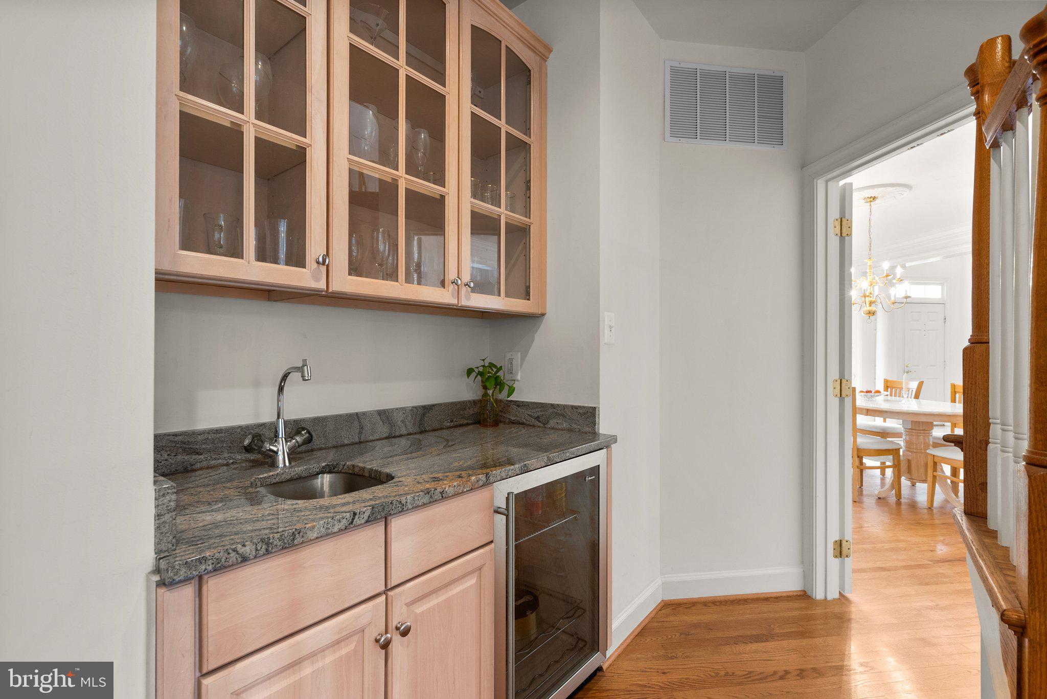 WINDSOR HILLS - Residential