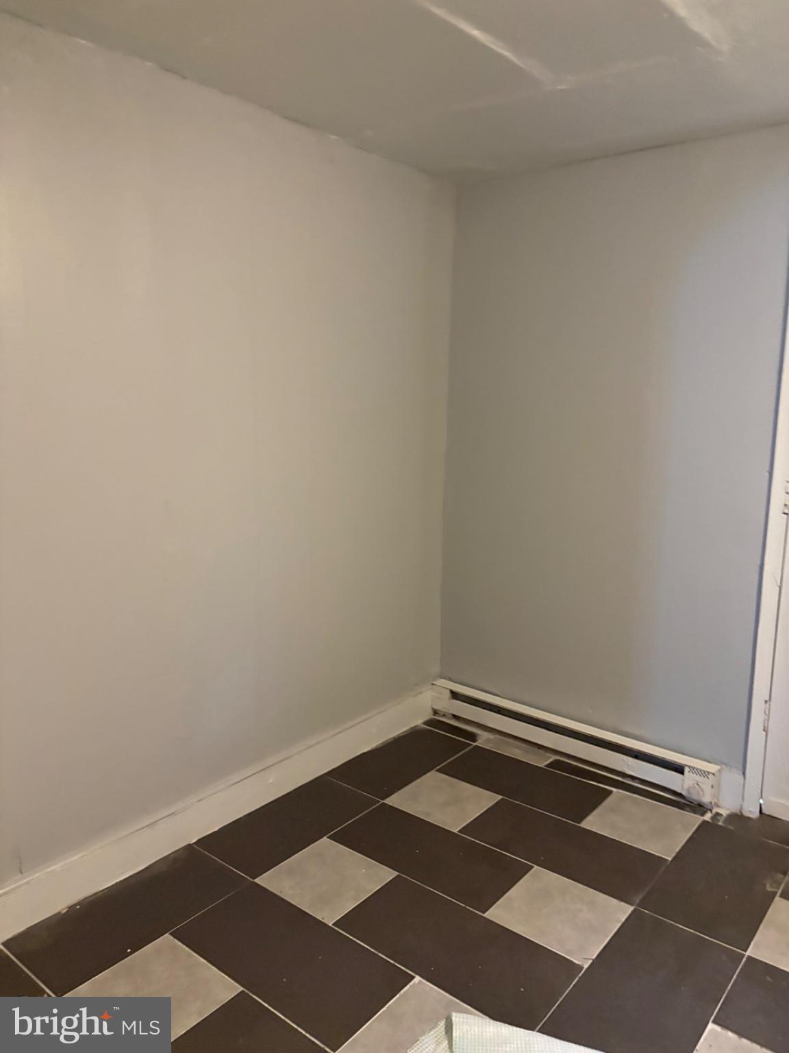 STRAWBERRY MANSION - Residential