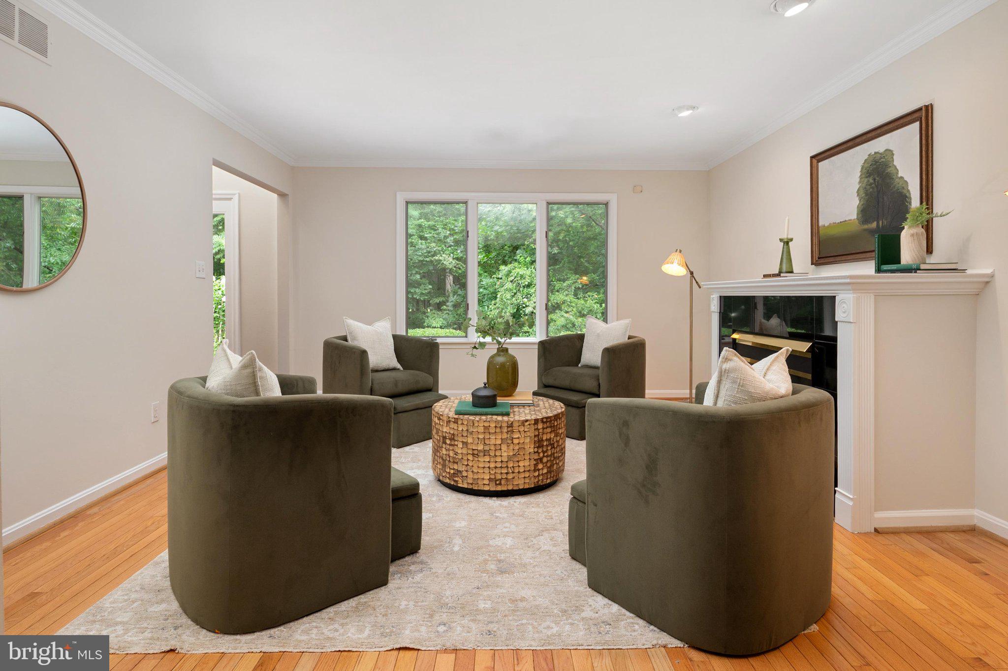 WINDERMERE ESTATES - Residential