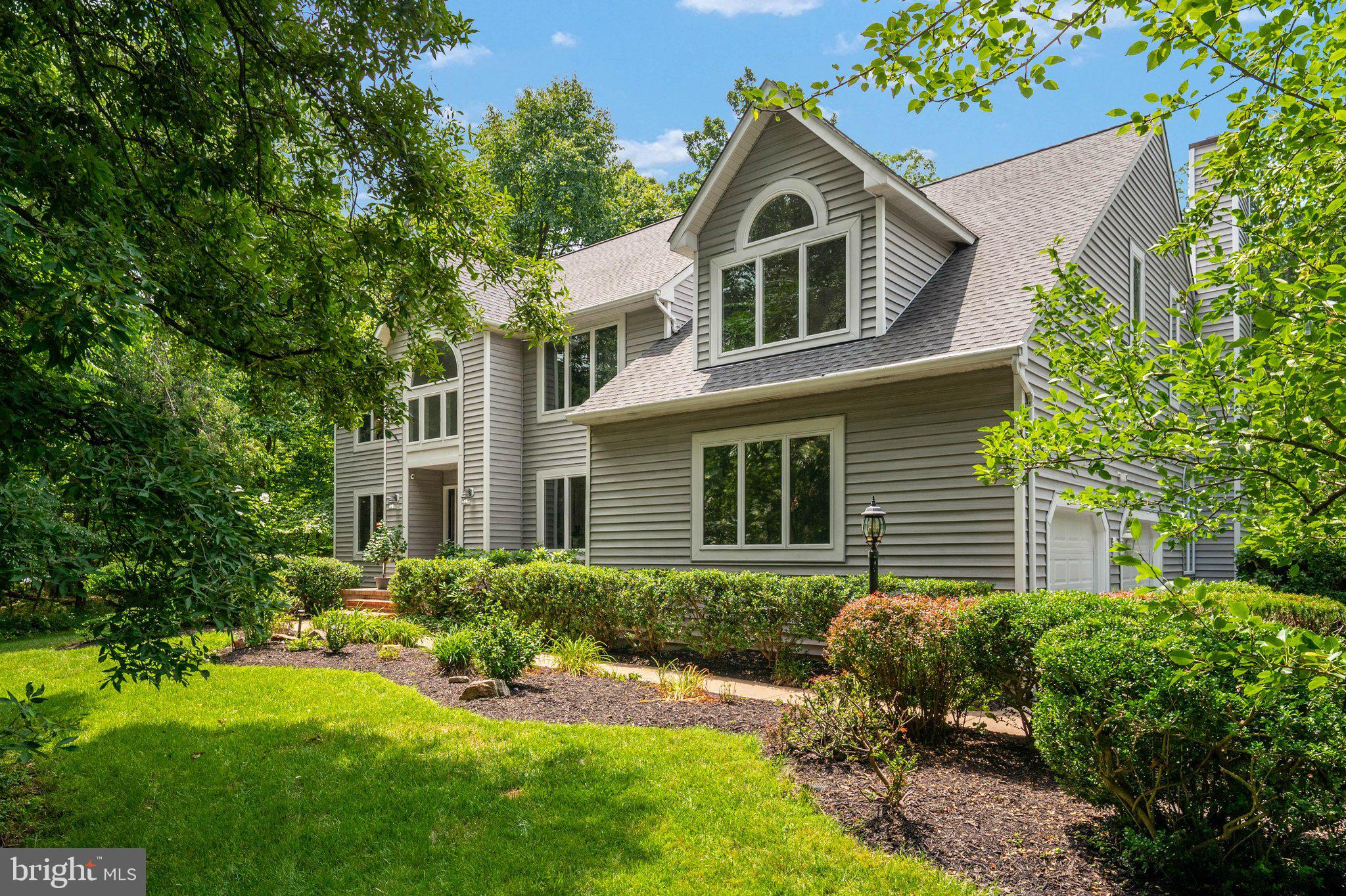 WINDERMERE ESTATES - Residential