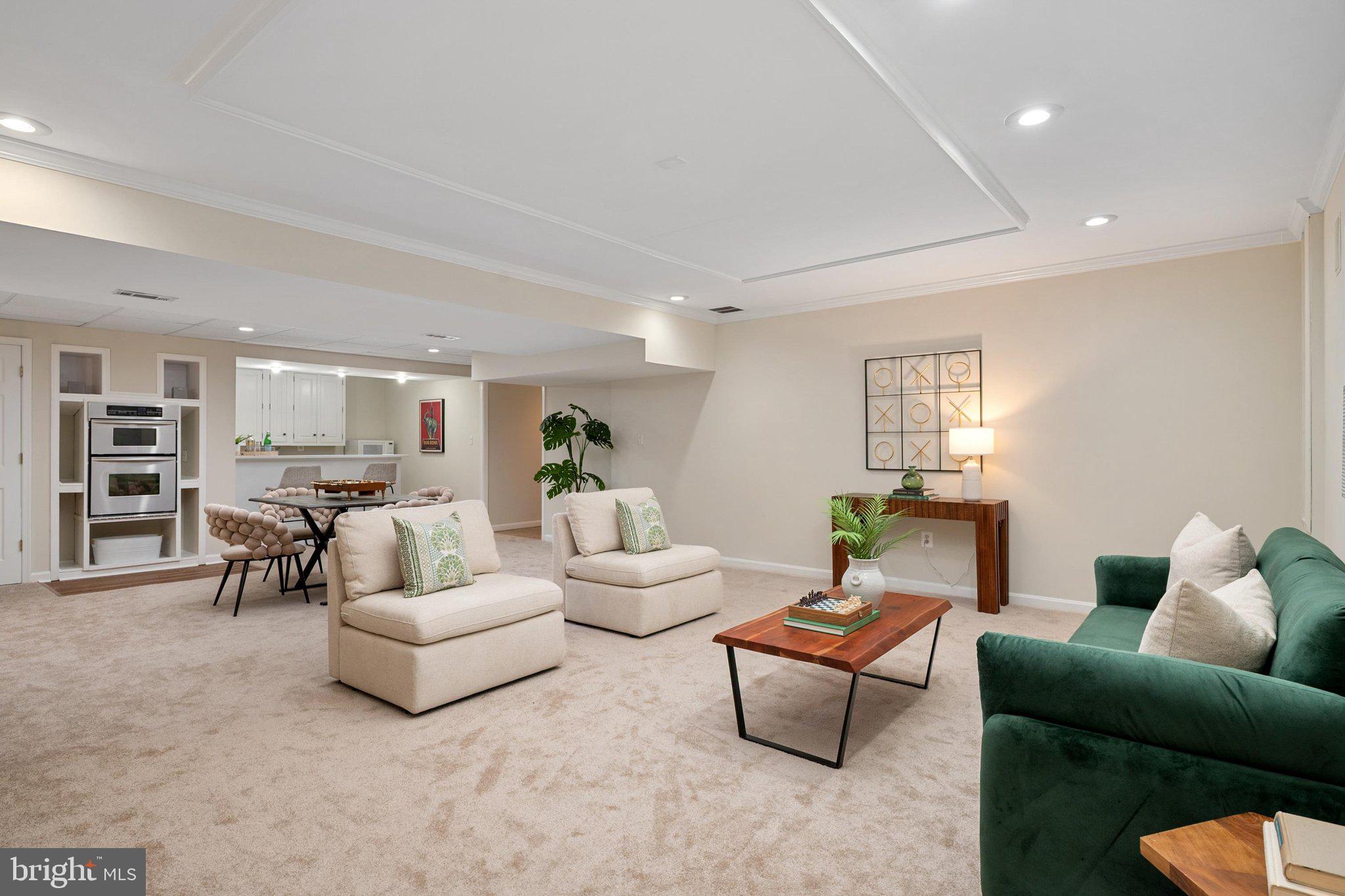 WINDERMERE ESTATES - Residential