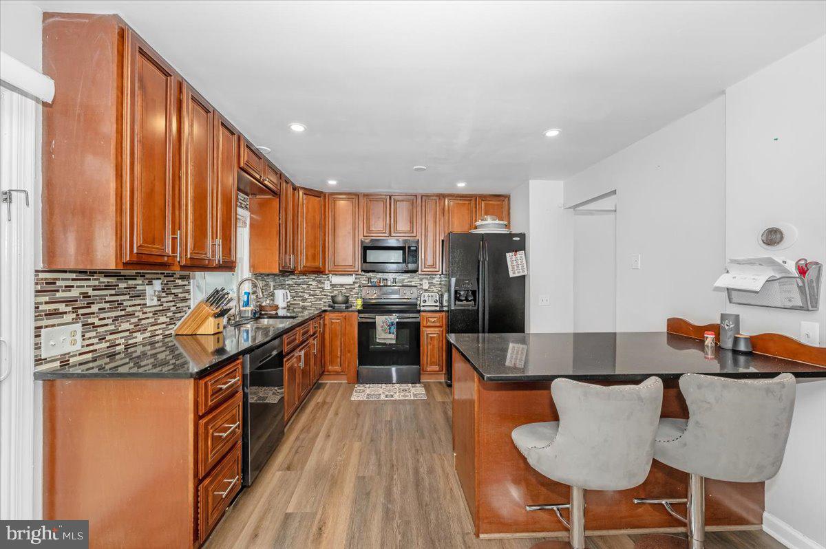 CARROLL PARK MANOR - Residential