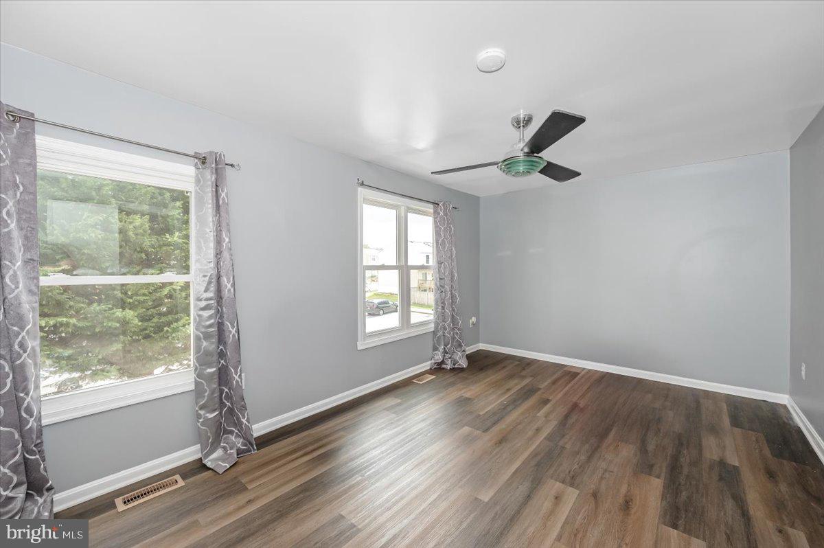 CARROLL PARK MANOR - Residential