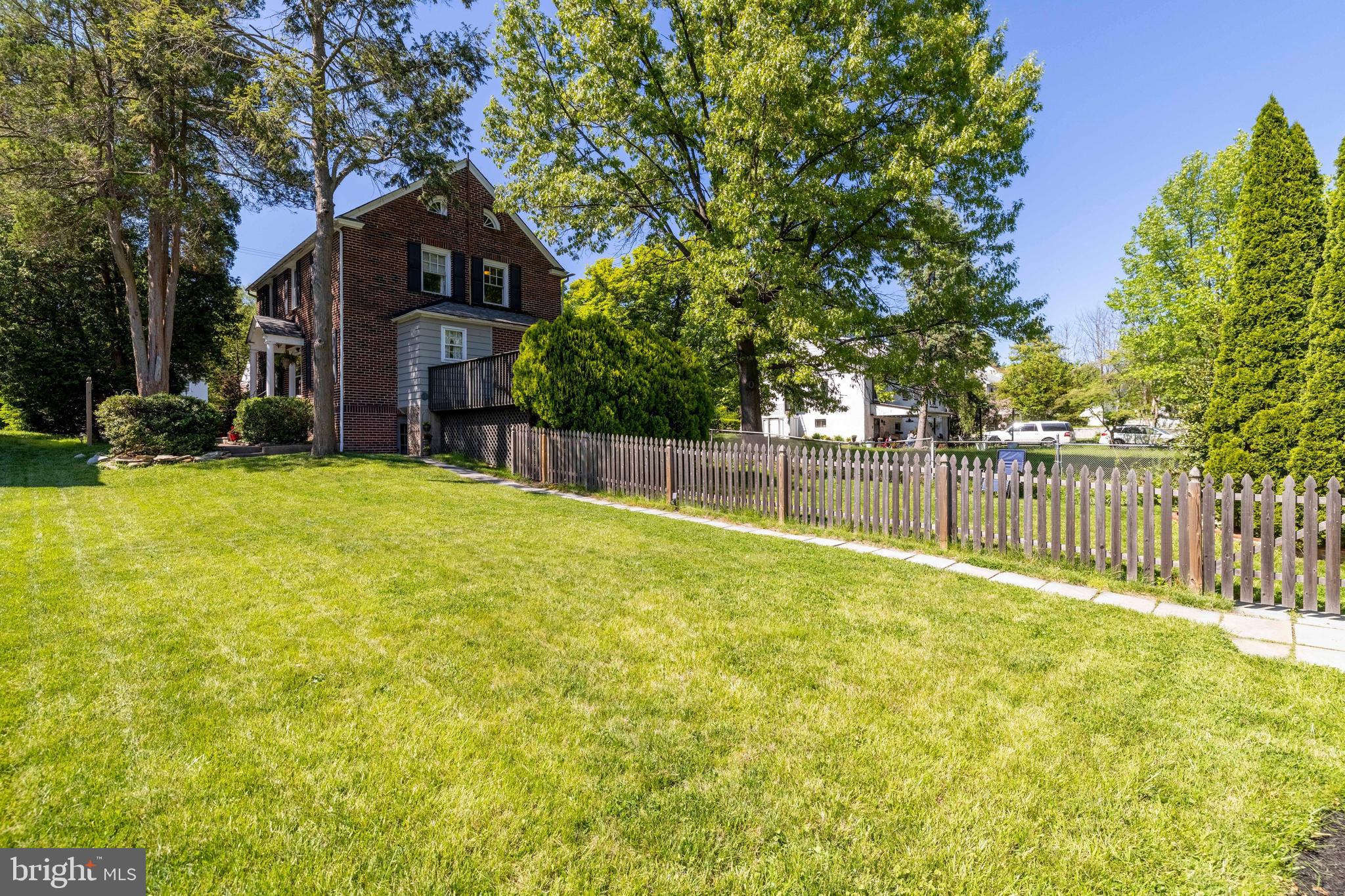 GLENSIDE GARDENS - Residential
