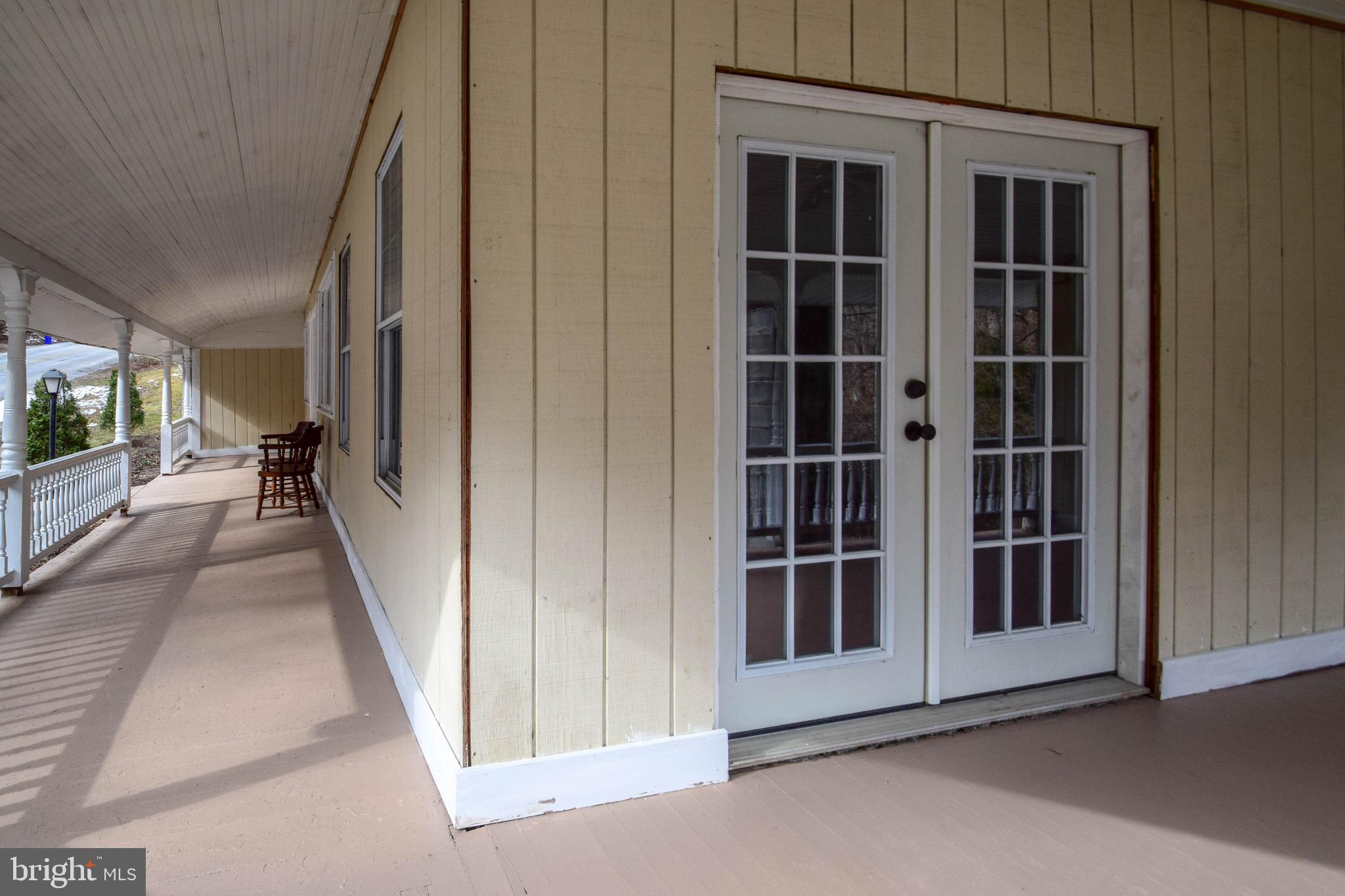 FAWN GROVE - Residential