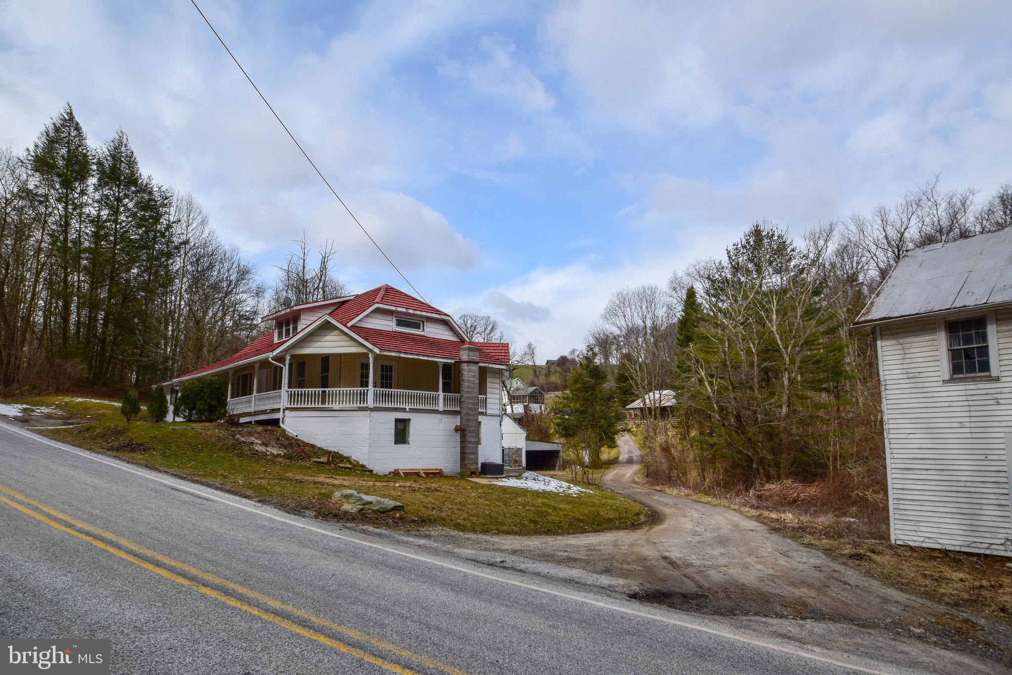 FAWN GROVE - Residential
