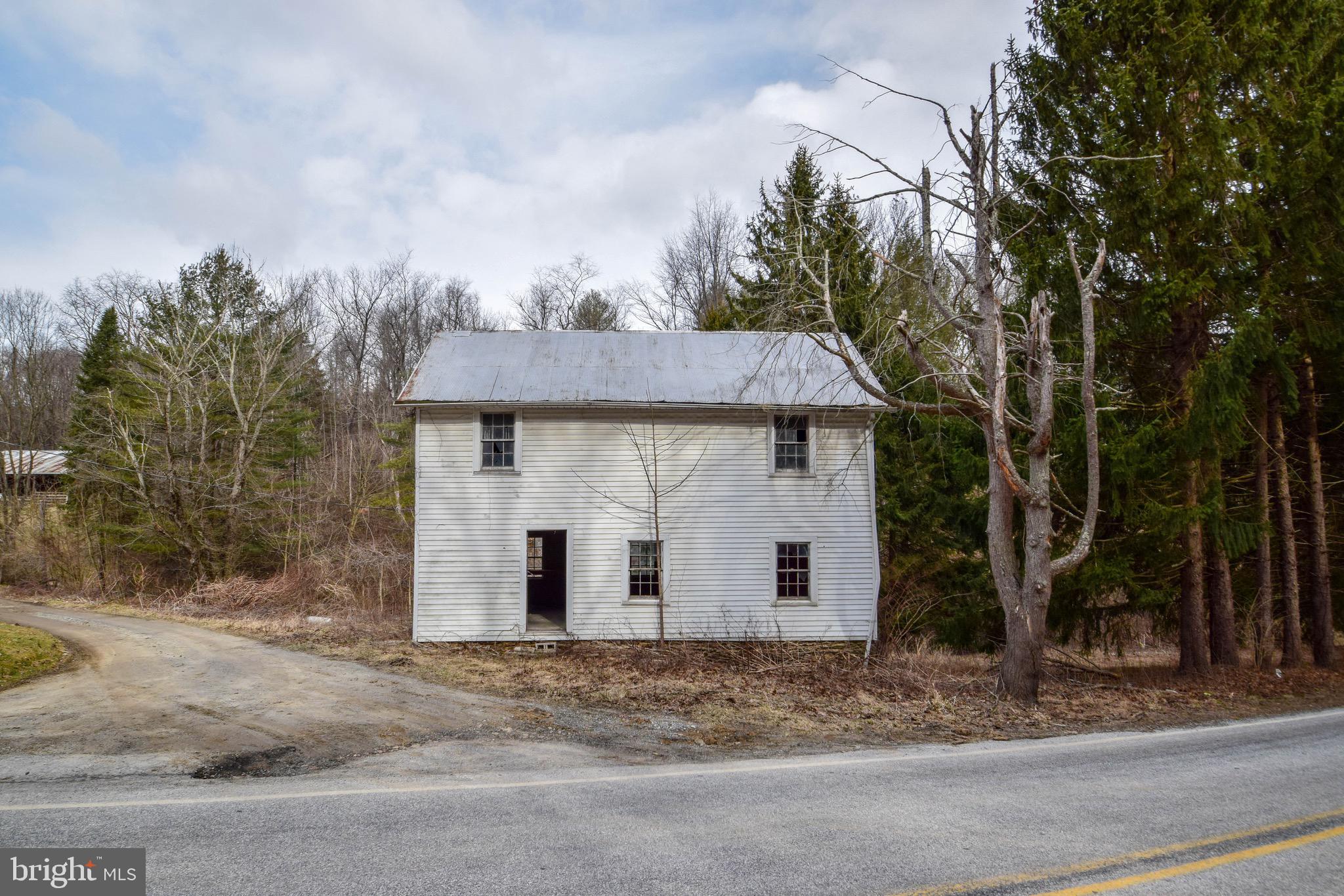FAWN GROVE - Residential