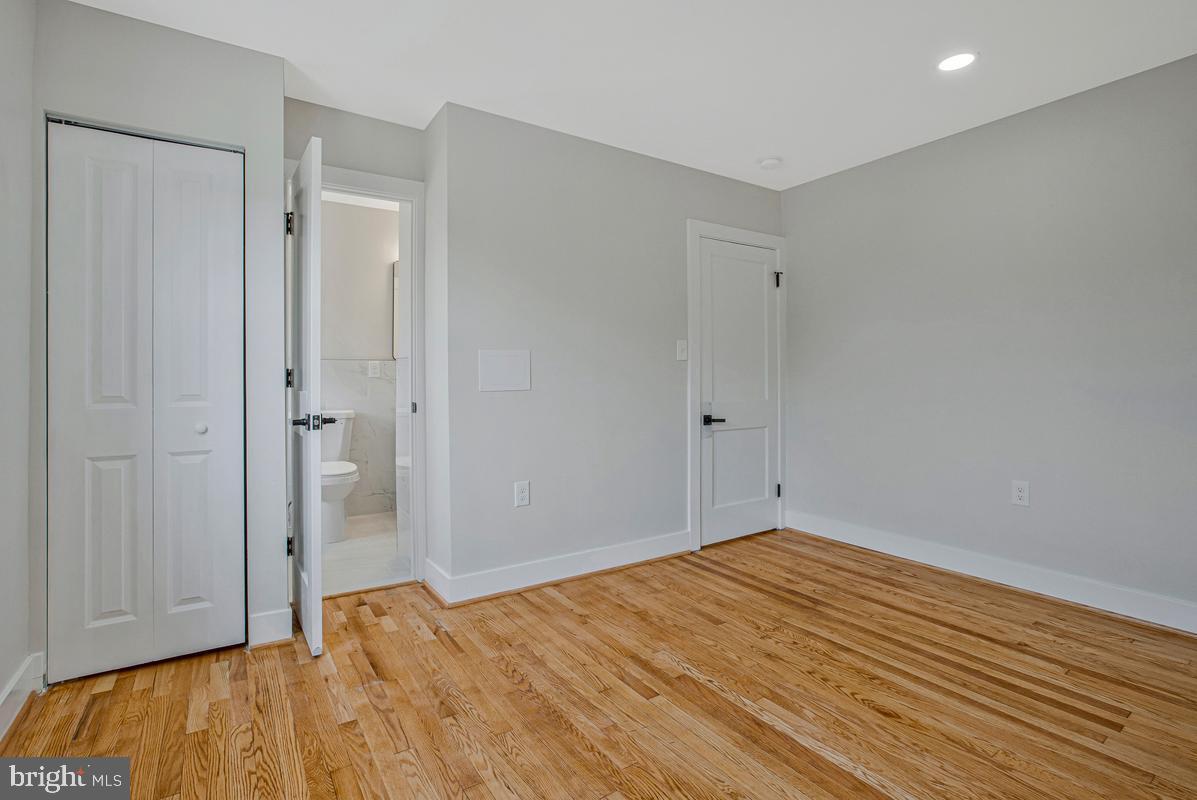 BRIDGEVIEW - GREENLAWN - Residential