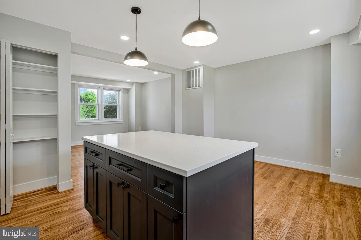 BRIDGEVIEW - GREENLAWN - Residential