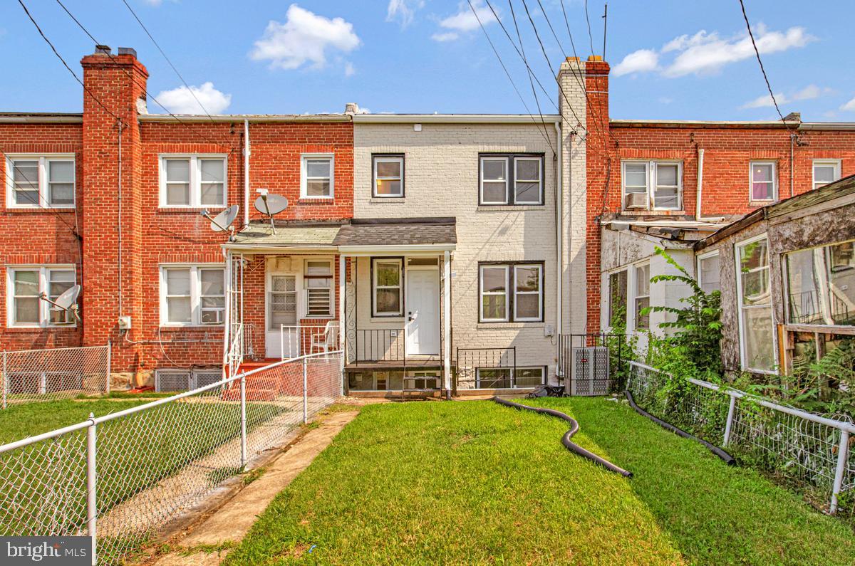 BRIDGEVIEW - GREENLAWN - Residential