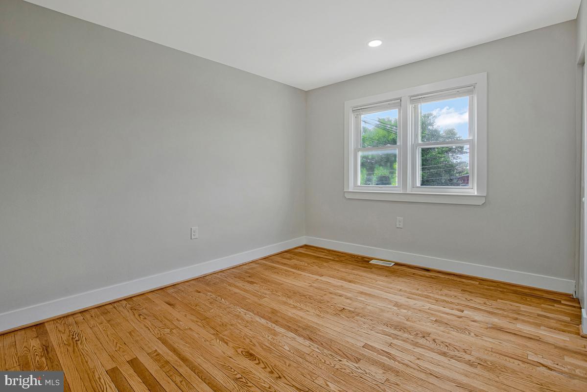 BRIDGEVIEW - GREENLAWN - Residential
