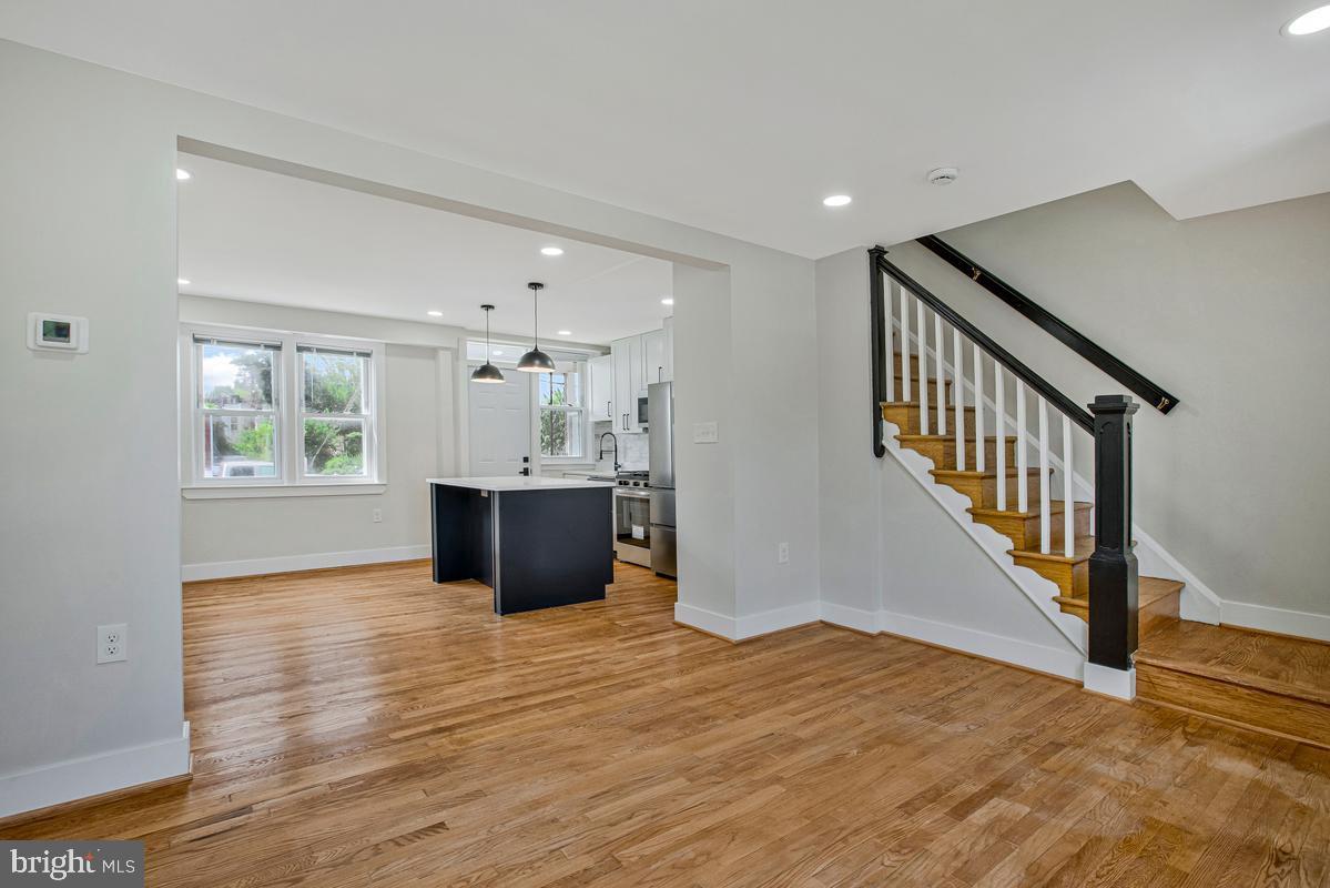 BRIDGEVIEW - GREENLAWN - Residential