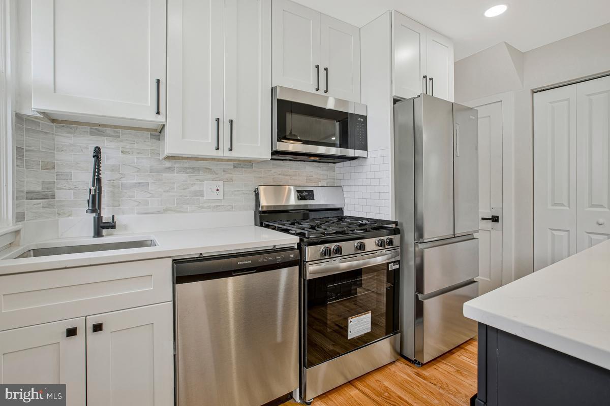 BRIDGEVIEW - GREENLAWN - Residential