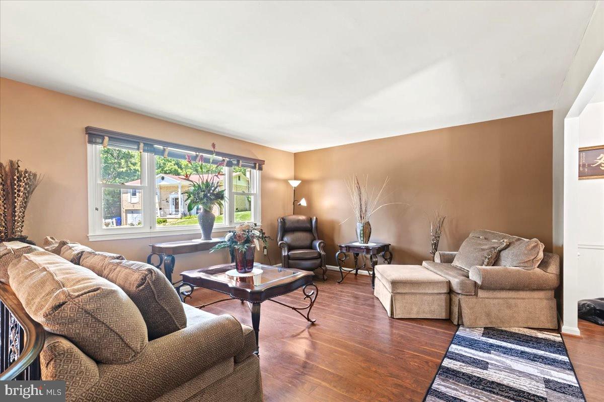 MARLTON - Residential