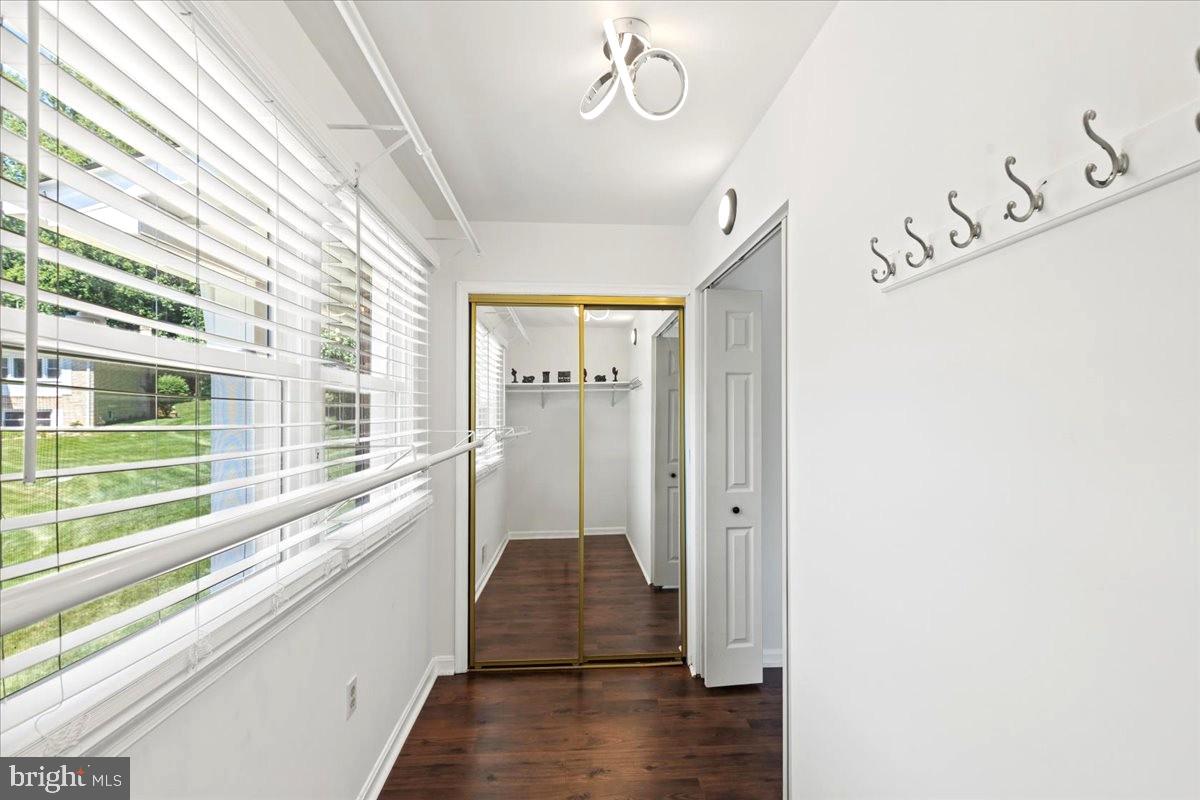 MARLTON - Residential