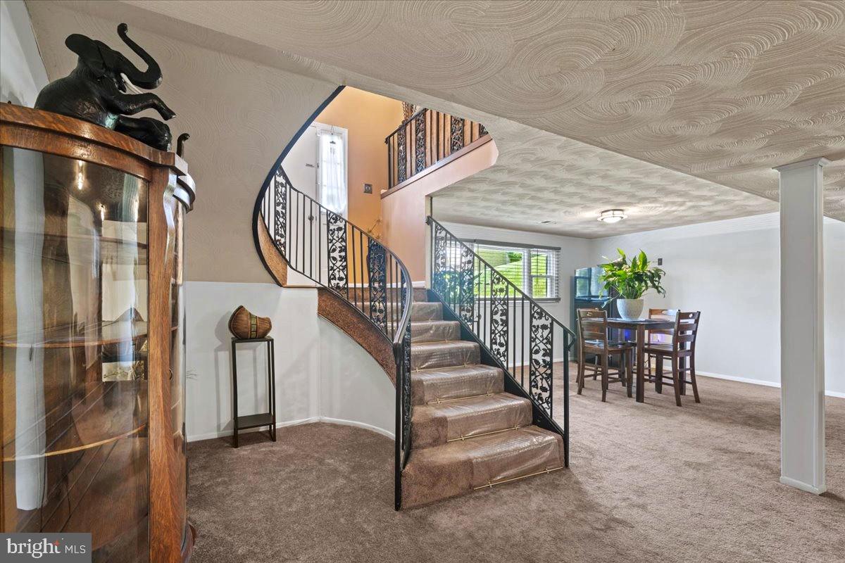 MARLTON - Residential