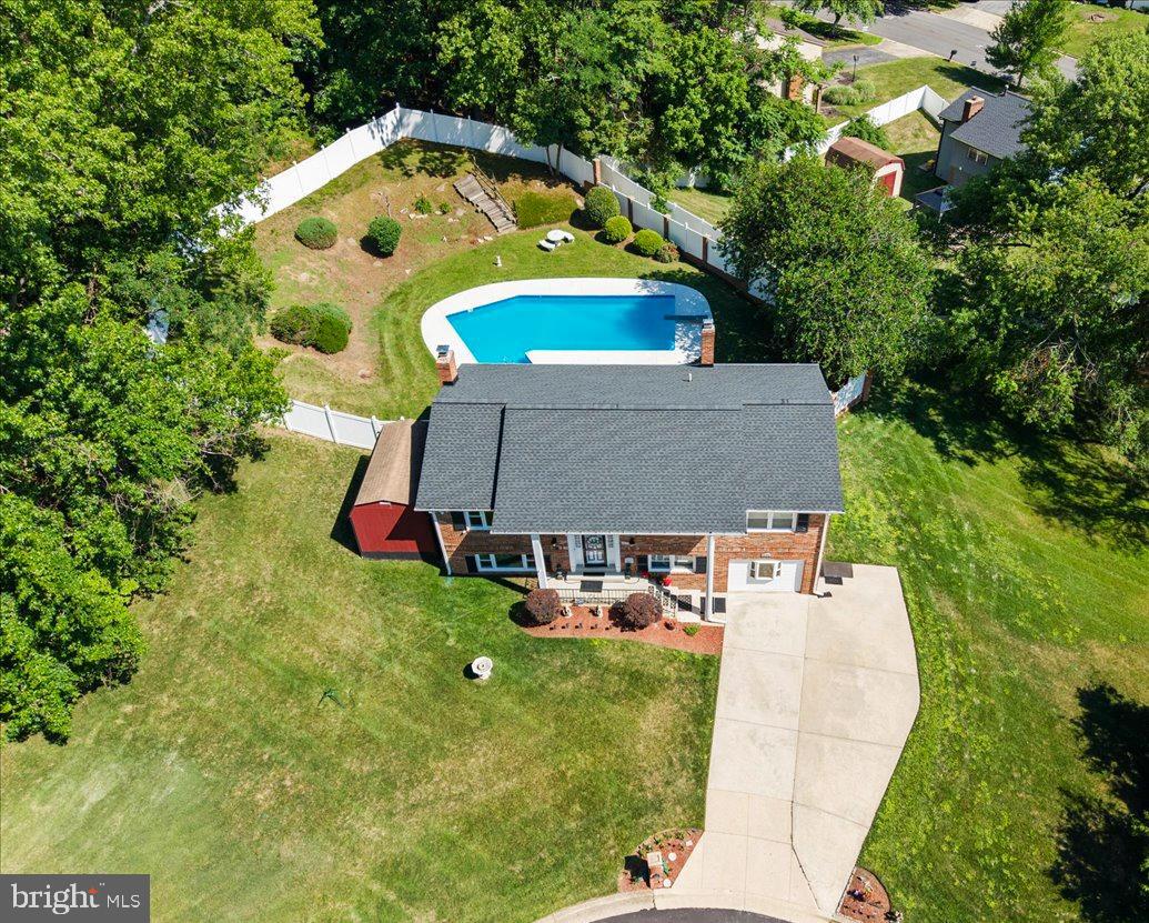 MARLTON - Residential