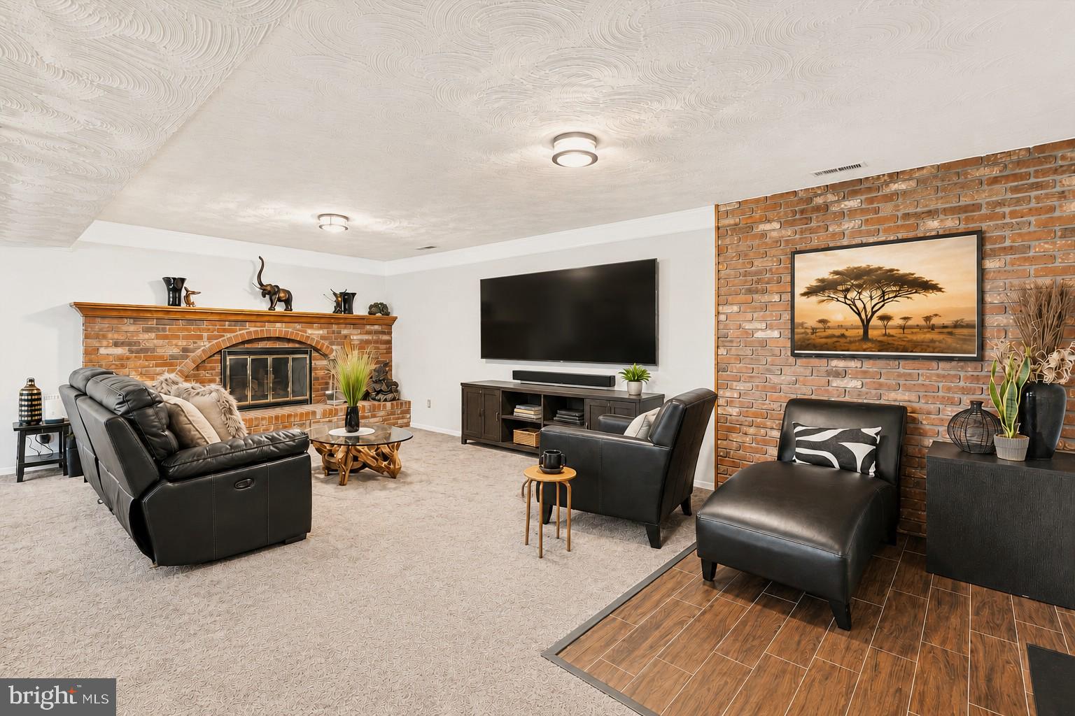 MARLTON - Residential