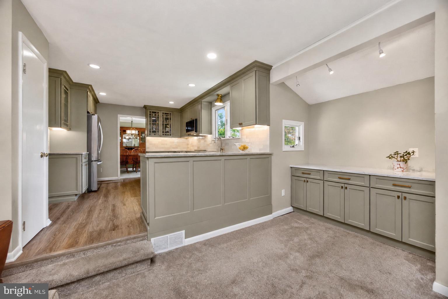 MARCHWOOD - Residential