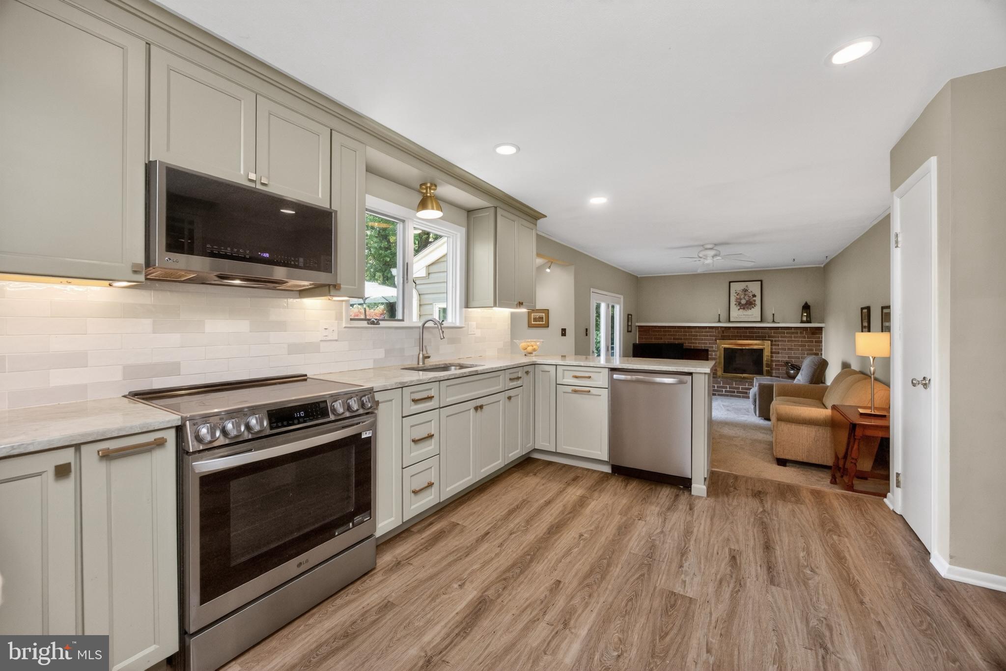 MARCHWOOD - Residential