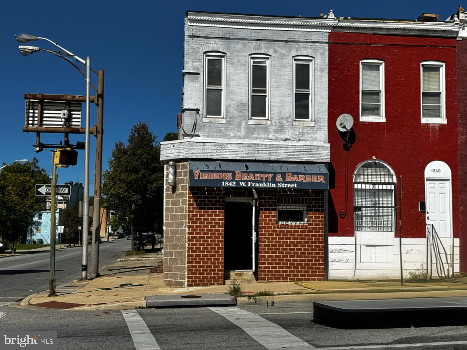 Investor’s Opportunity!
Prime corner lot commercial property with excellent visibility and high traffic flow. The first floor offers ample space, ideal for establishing a thriving business  your brand will not go unnoticed on this busy, well-traveled street.

The second floor features a one-bedroom, one-bath apartment with laundry hookups, perfect for generating additional rental income or for living upstairs while operating your business downstairs.

Don’t miss this excellent opportunity to own a property that combines business potential with residential convenience!