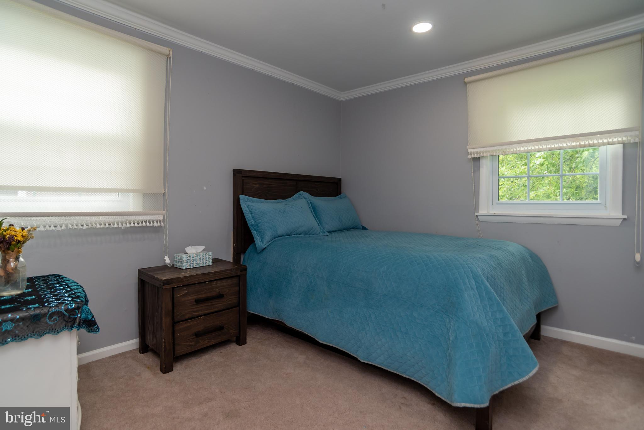 PENNSBURY HGTS - Residential