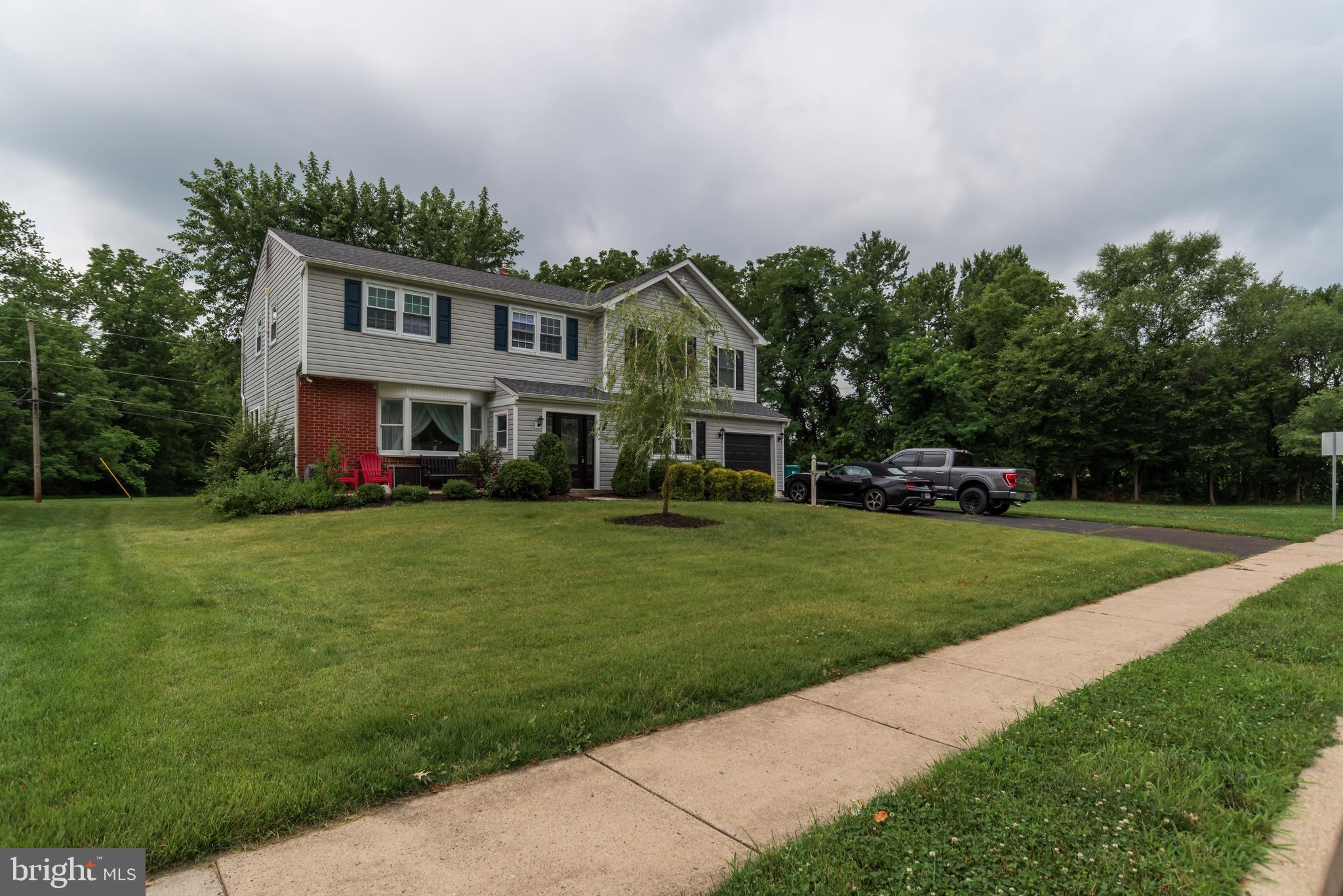 PENNSBURY HGTS - Residential
