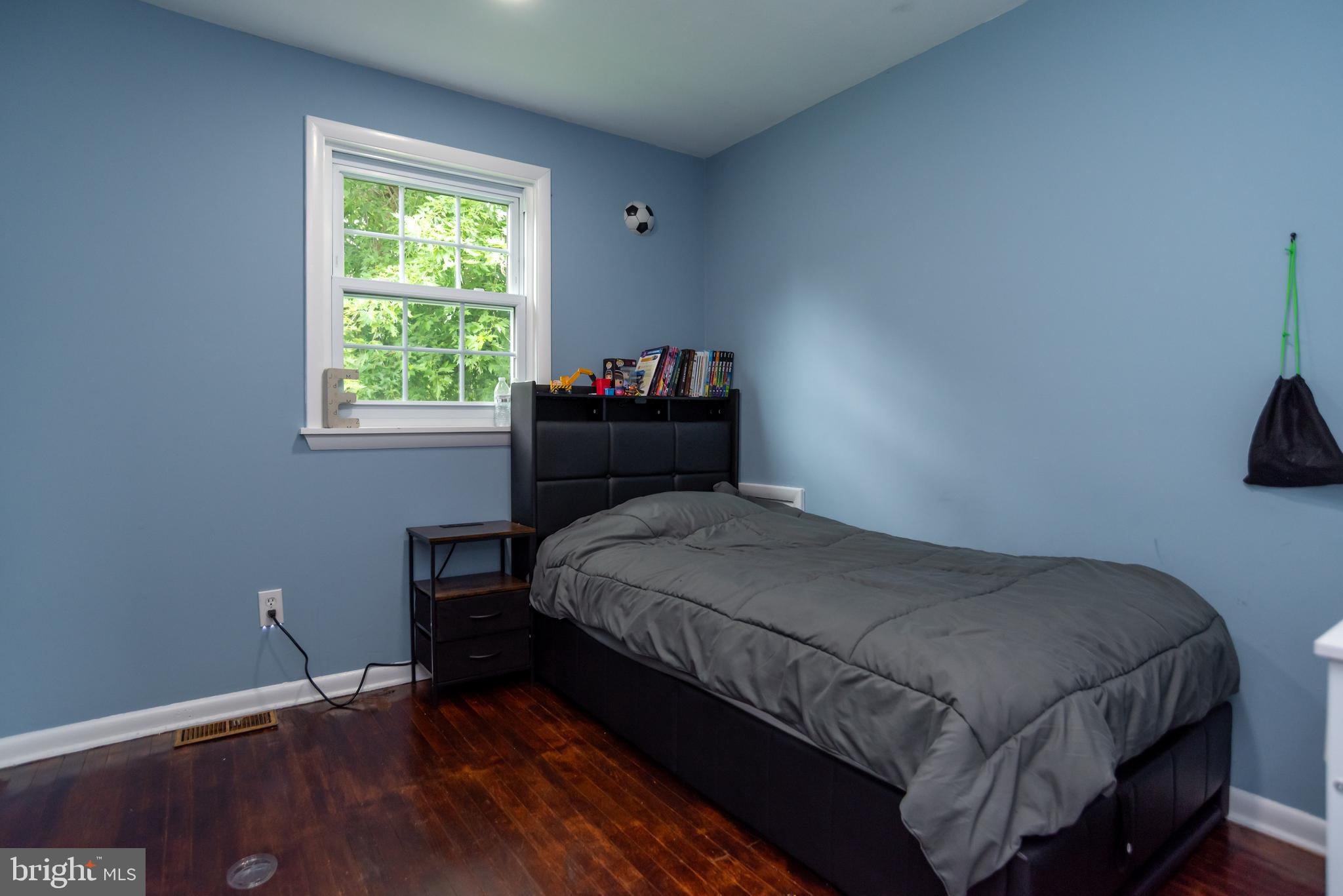 PENNSBURY HGTS - Residential