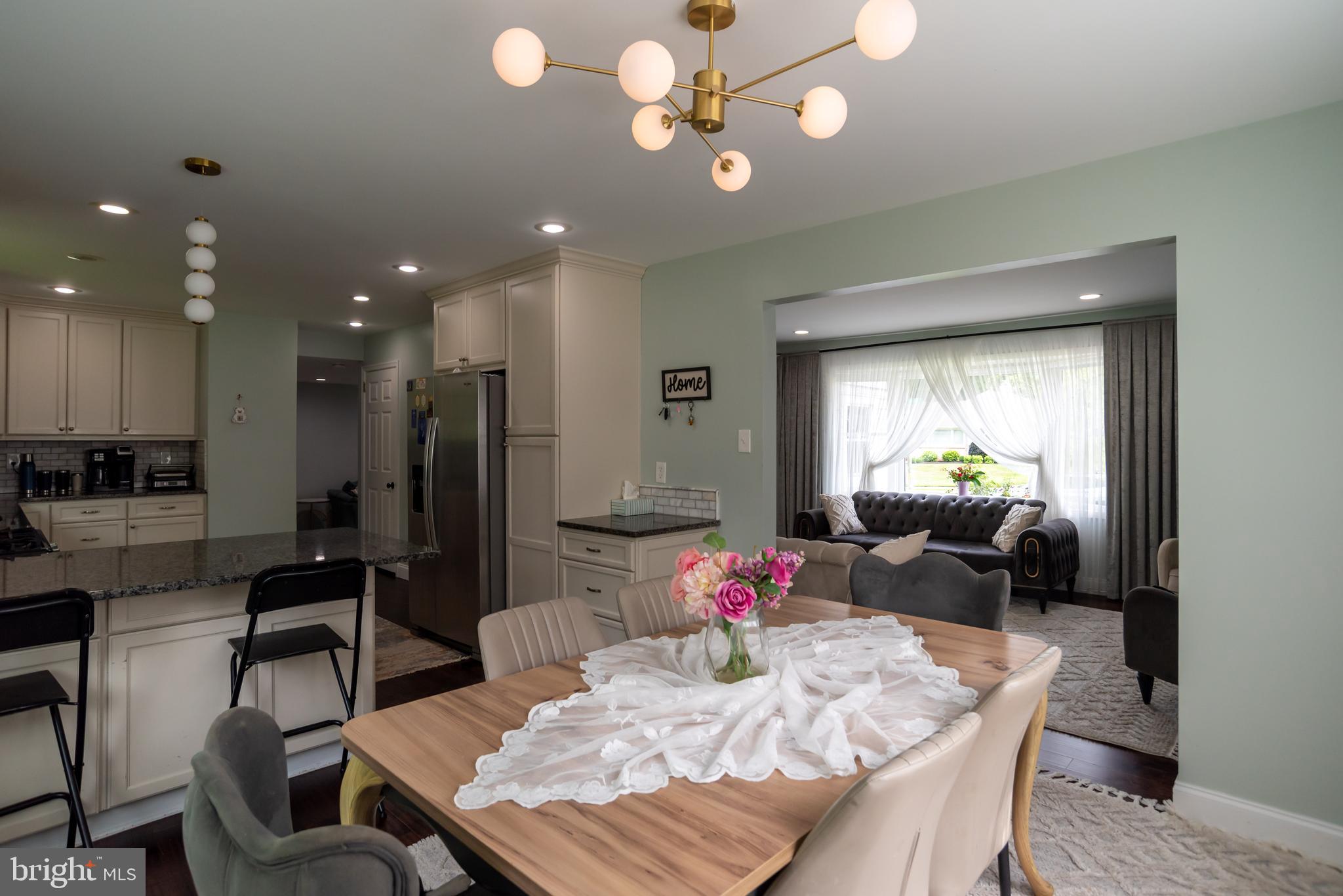 PENNSBURY HGTS - Residential