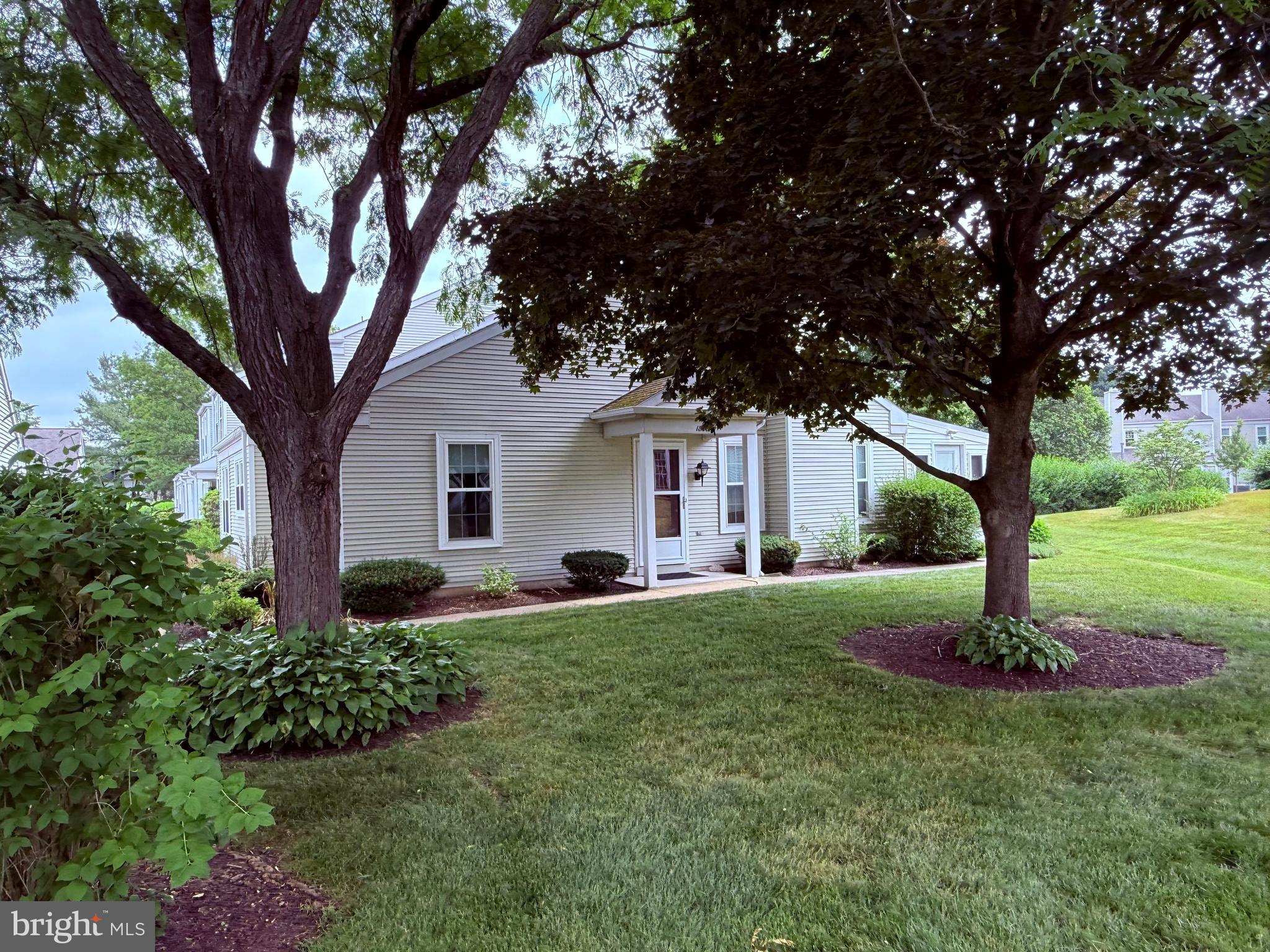 ROCKLEDGE - Residential
