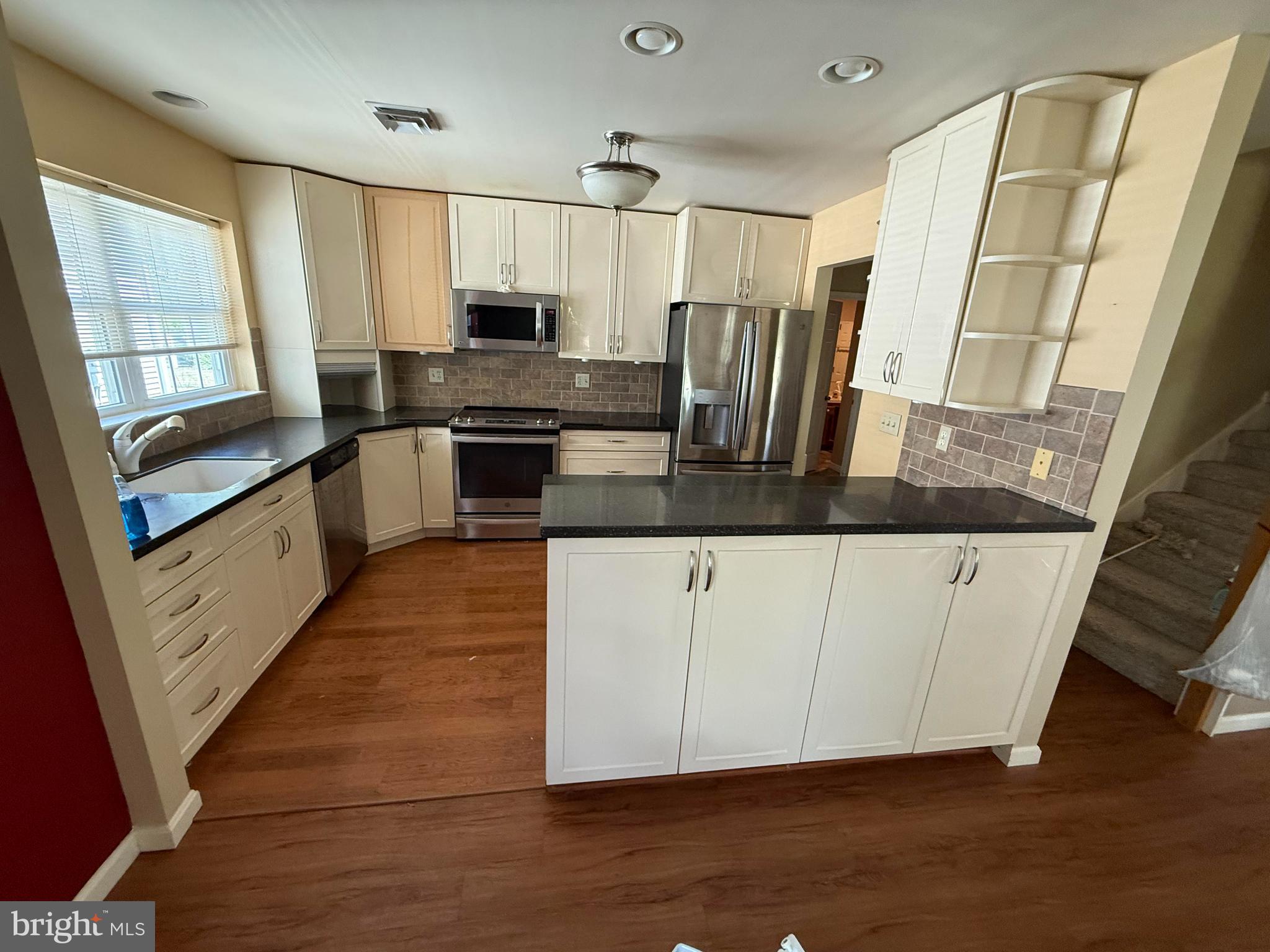 ROCKLEDGE - Residential