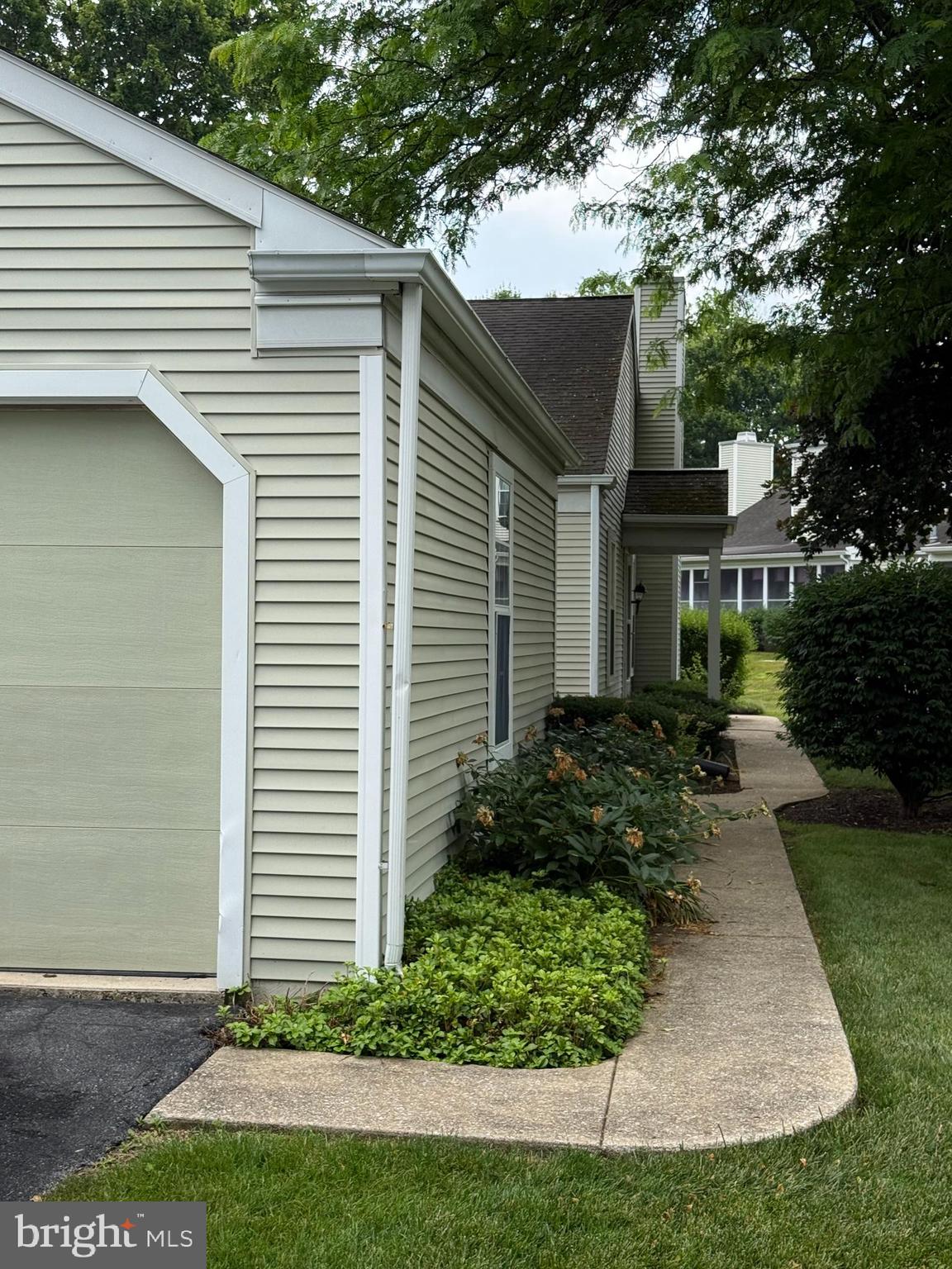 ROCKLEDGE - Residential
