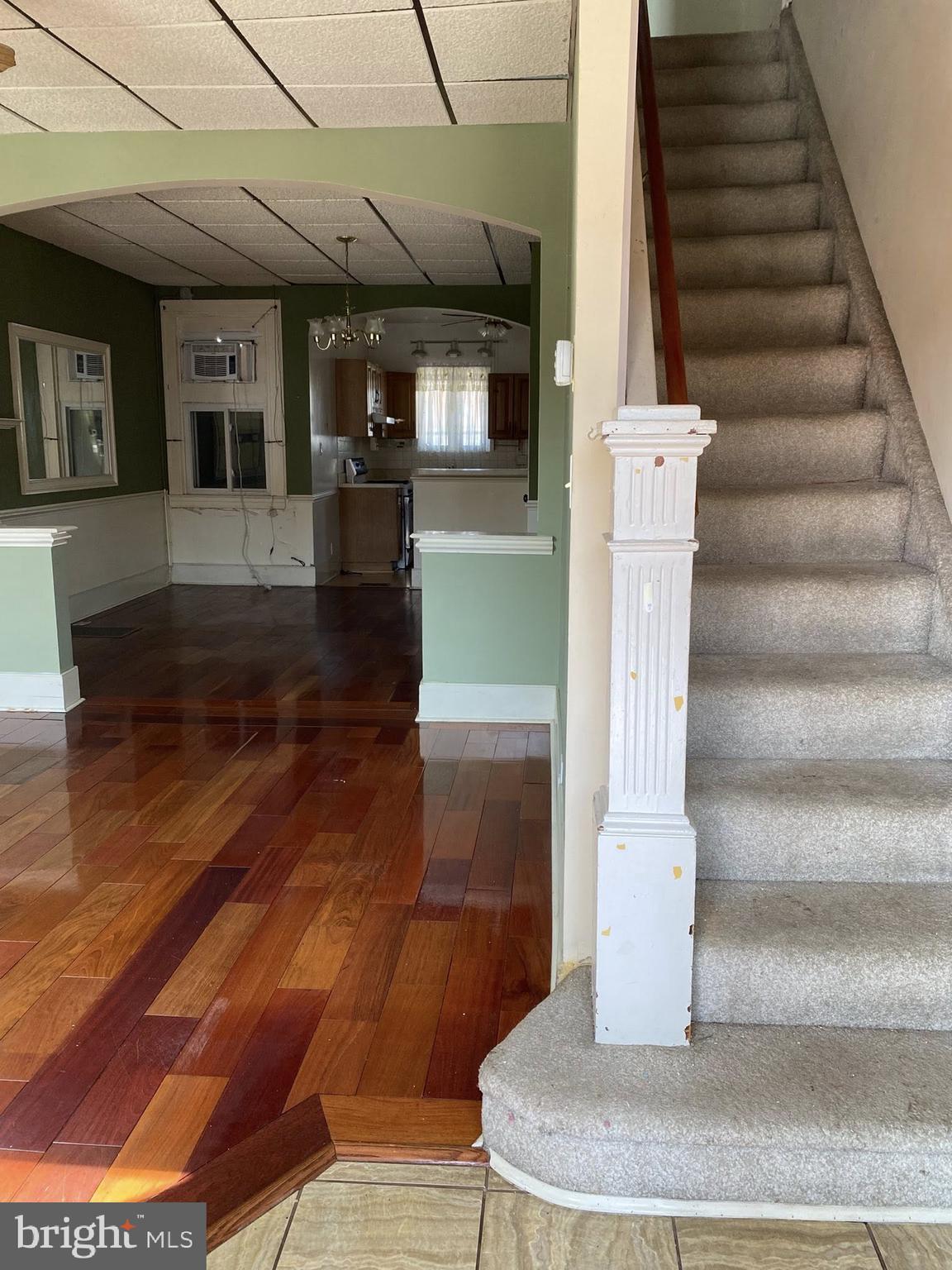 GREEKTOWN - Residential
