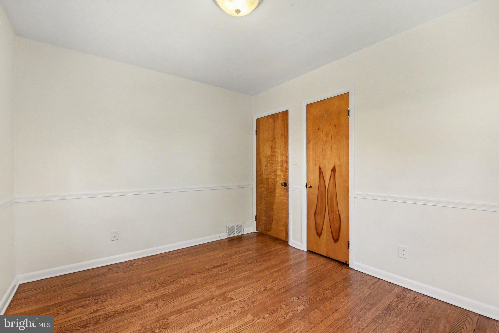 CEDAR VILLAGE - Residential