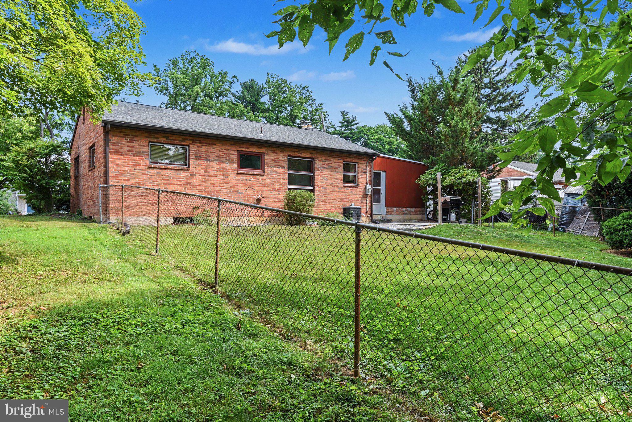 CEDAR VILLAGE - Residential