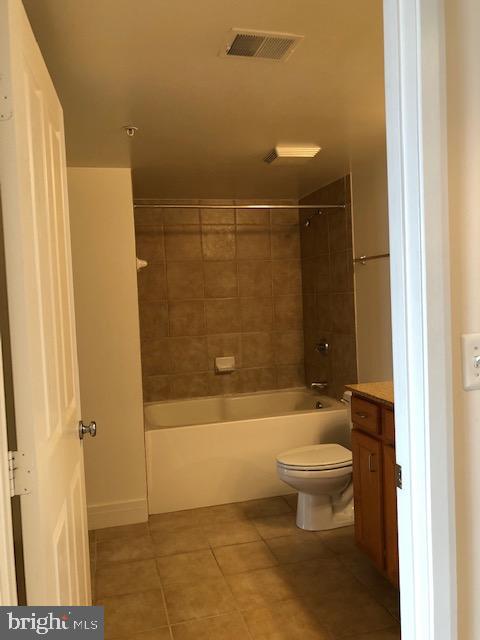 INNER HARBOR - Residential Lease