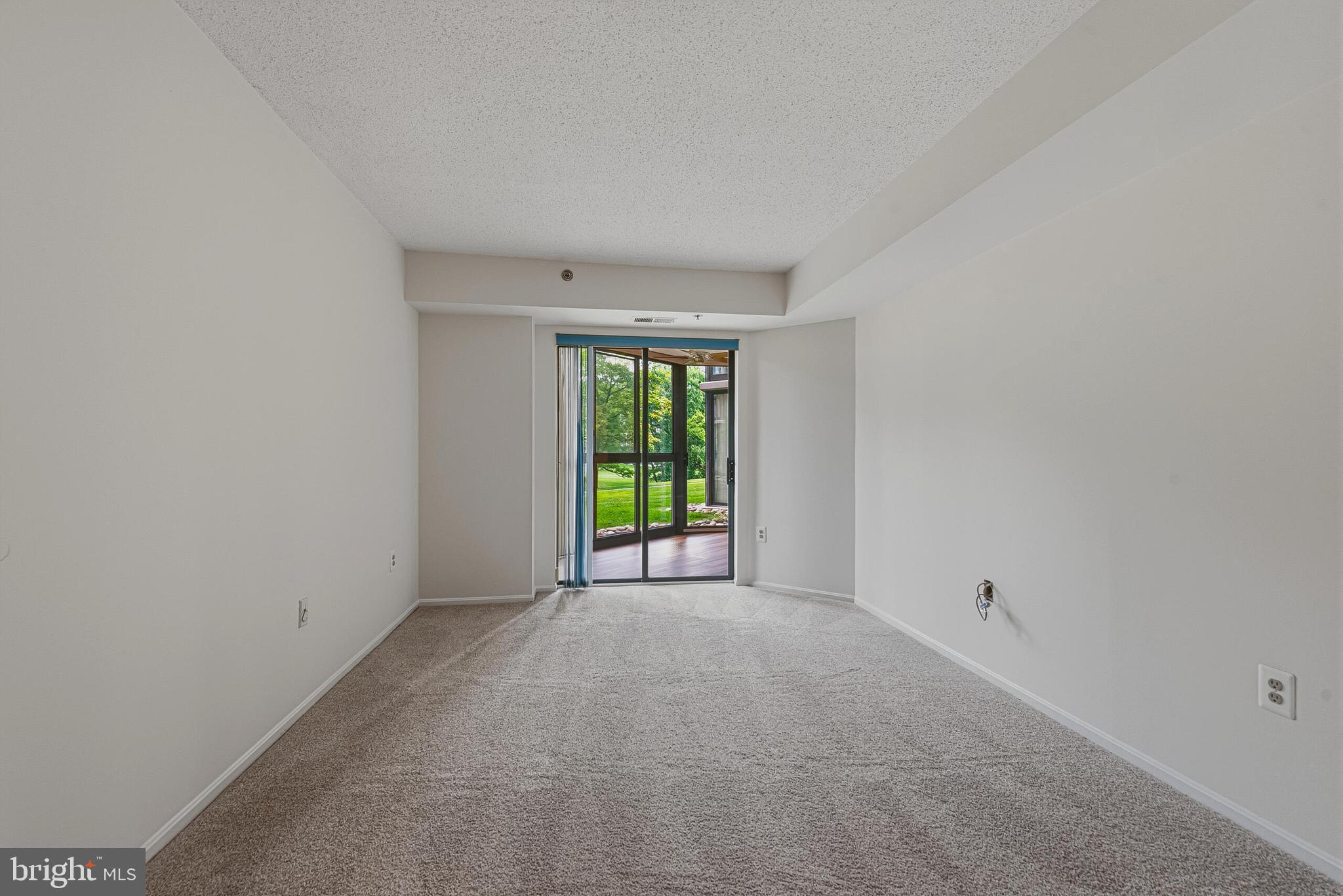 FAIRWAYS SOUTH - Residential