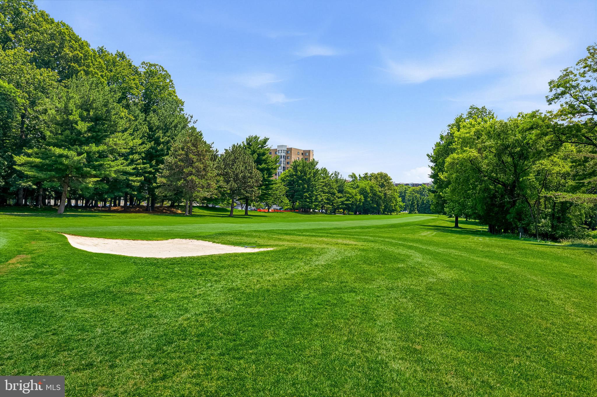 FAIRWAYS SOUTH - Residential