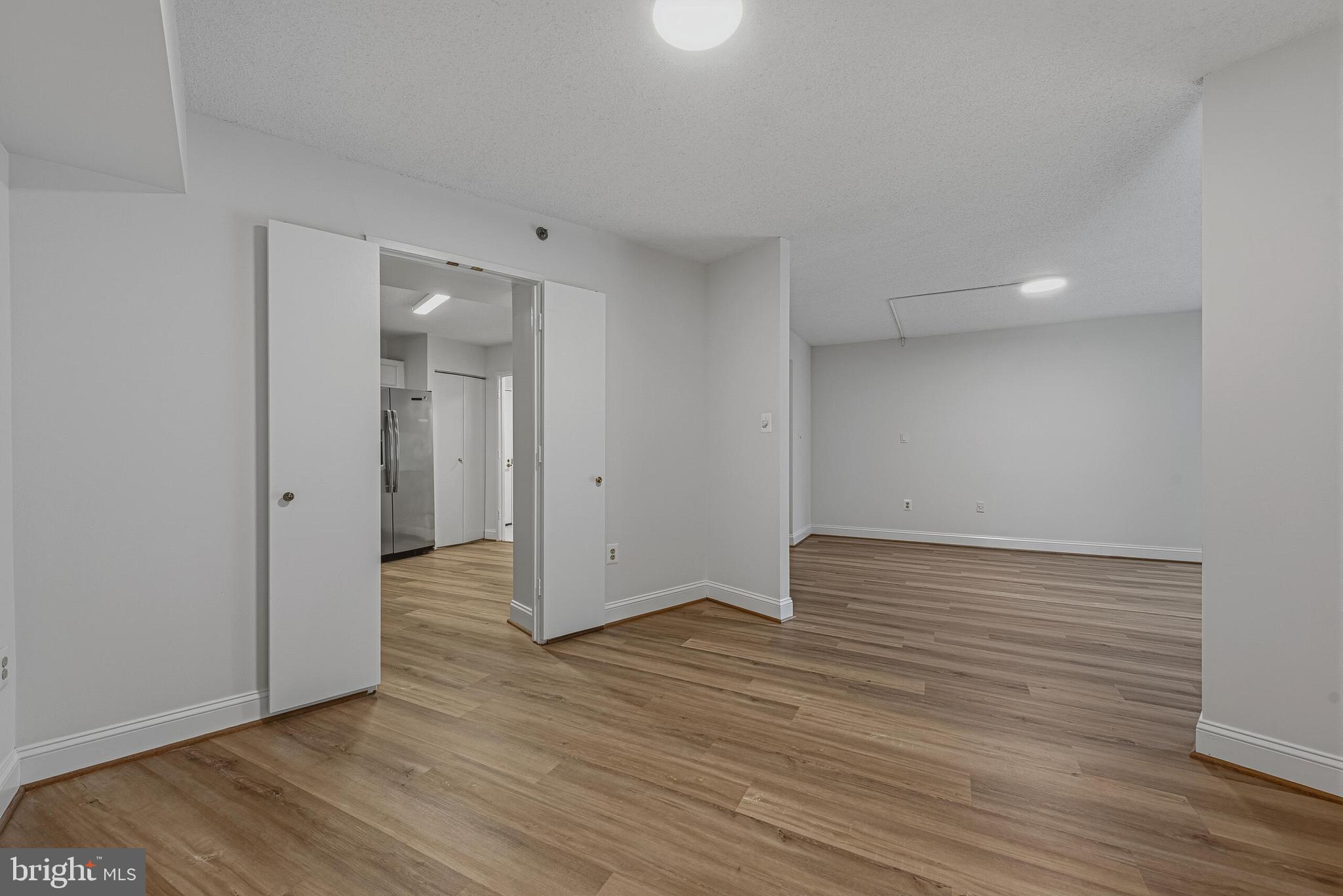 FAIRWAYS SOUTH - Residential