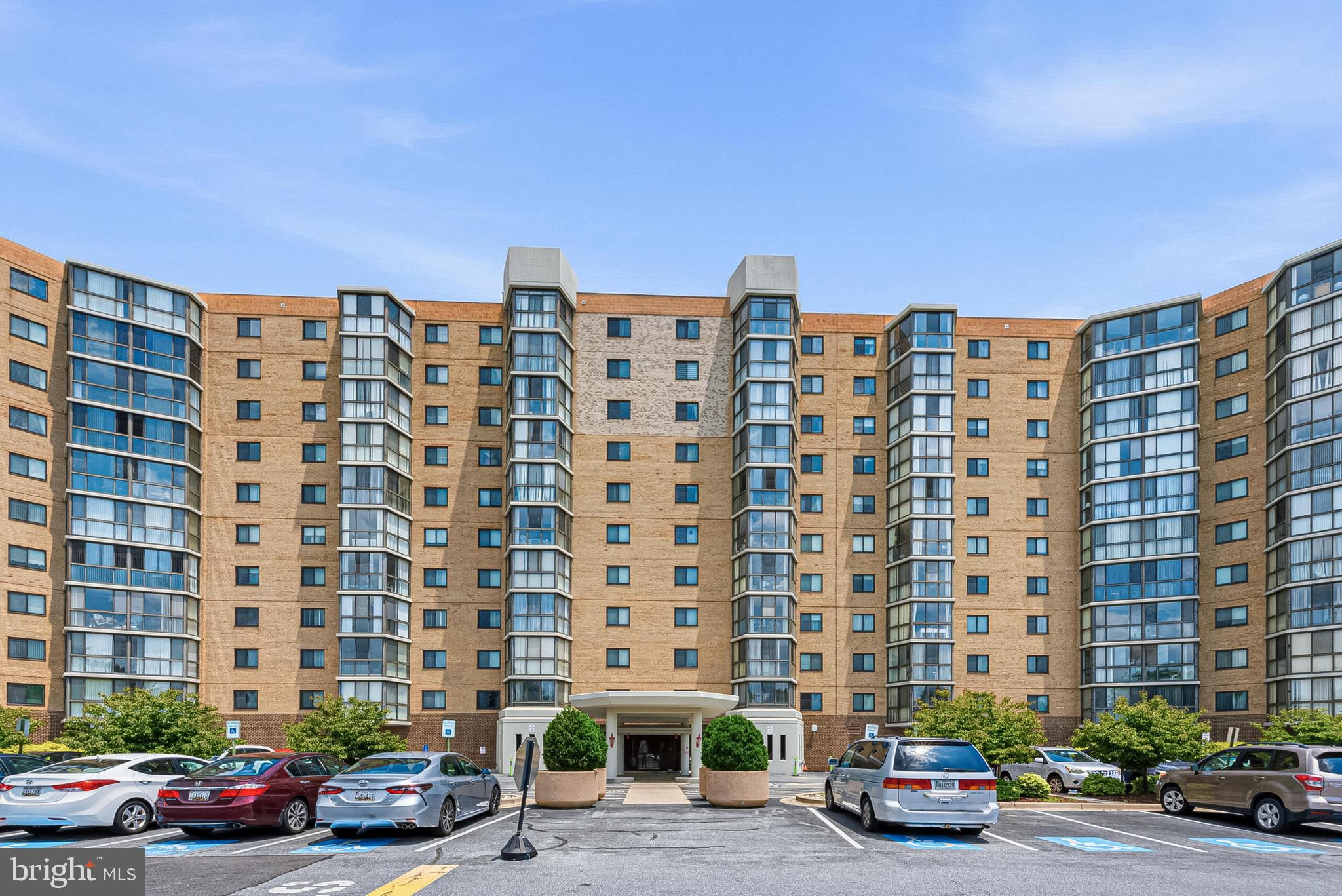 FAIRWAYS SOUTH - Residential