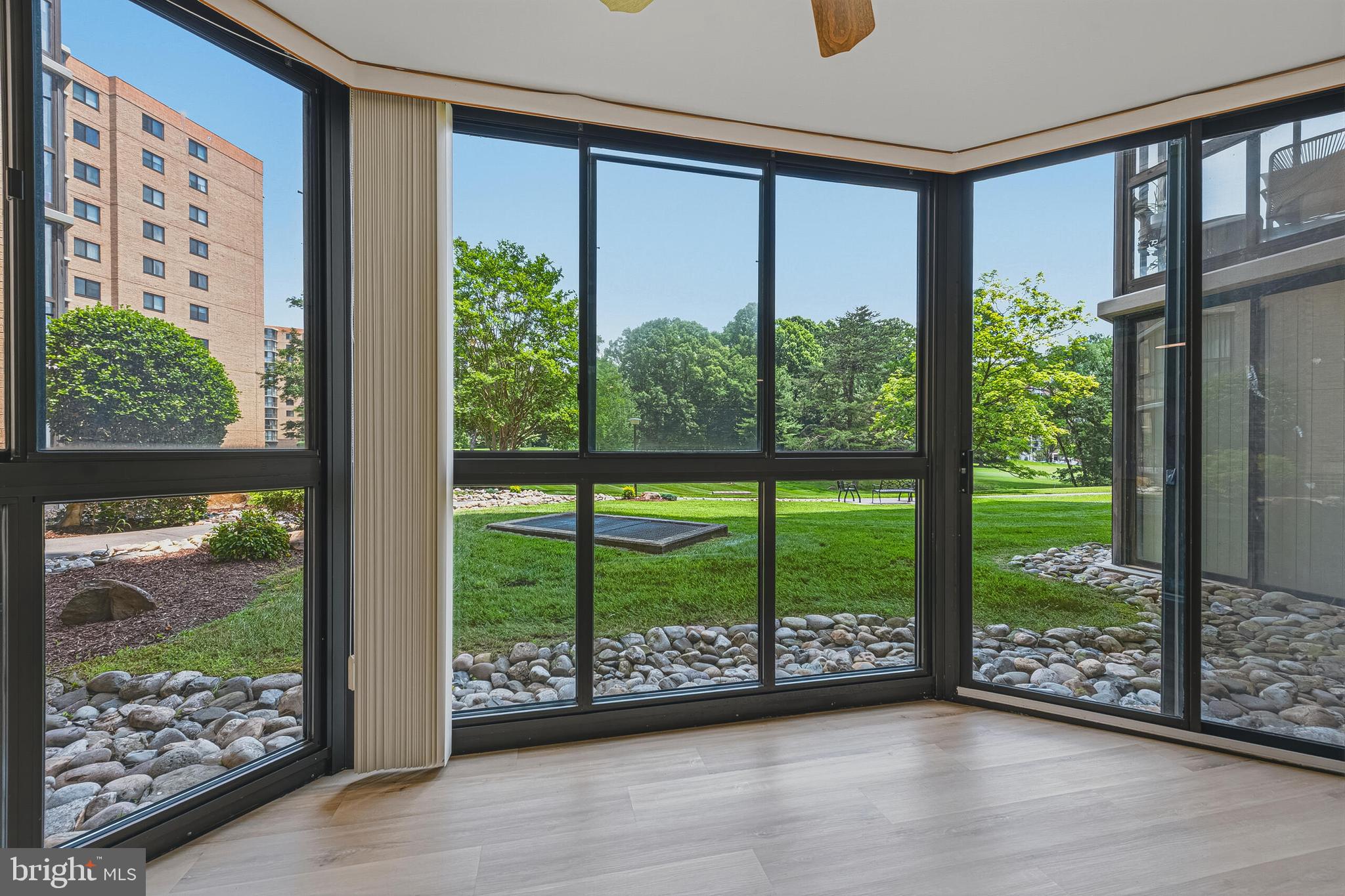FAIRWAYS SOUTH - Residential