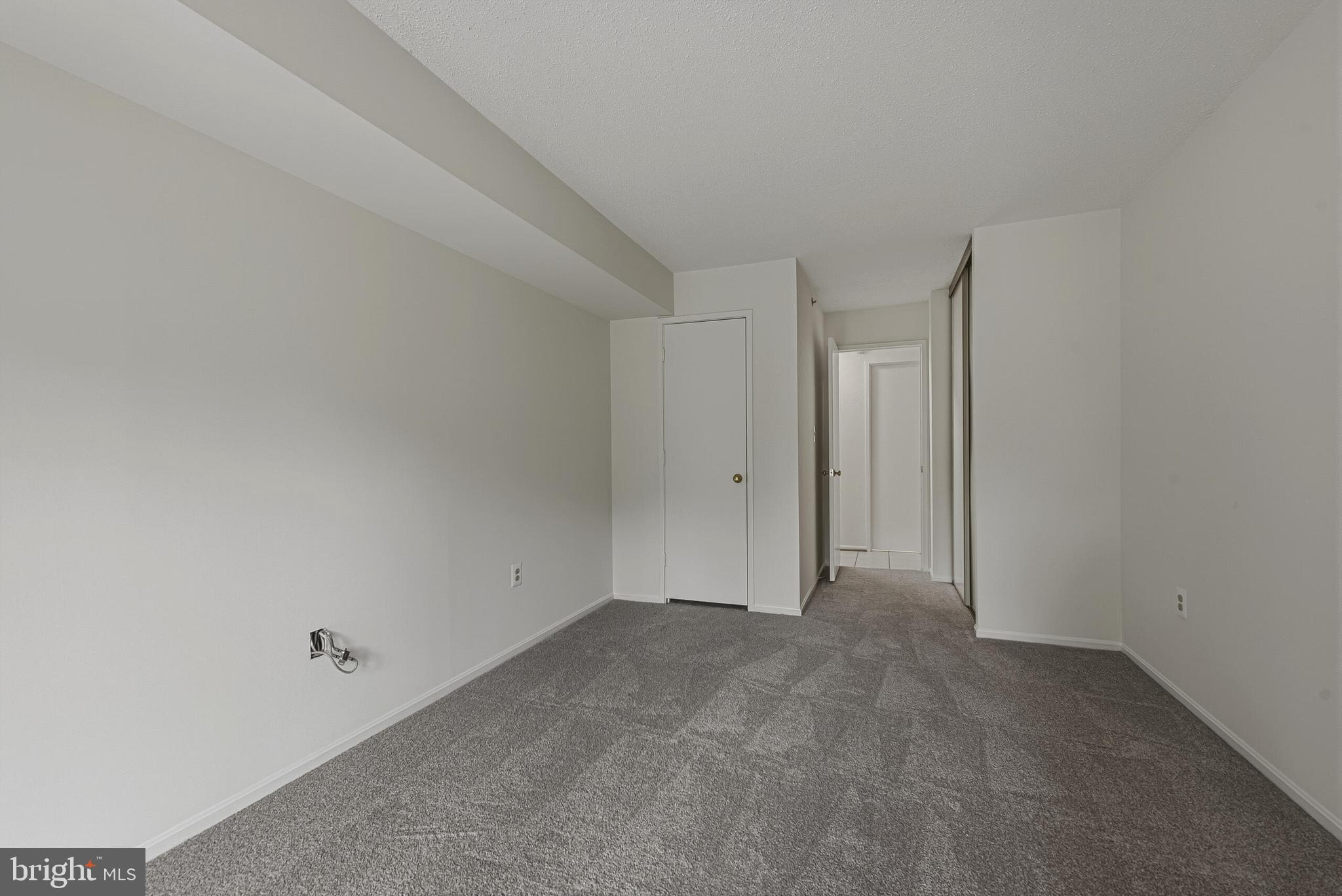 FAIRWAYS SOUTH - Residential