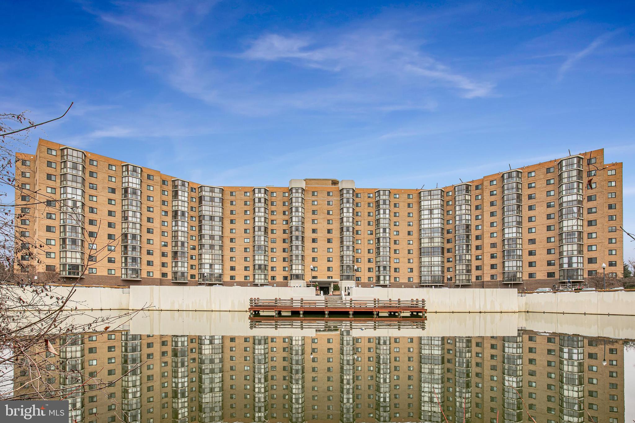 FAIRWAYS SOUTH - Residential