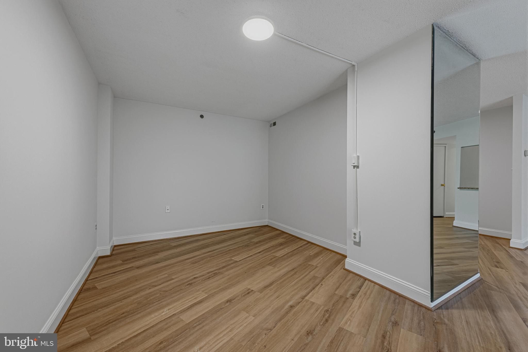 FAIRWAYS SOUTH - Residential