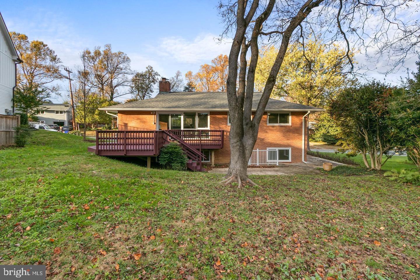WILDWOOD MANOR - Residential Lease
