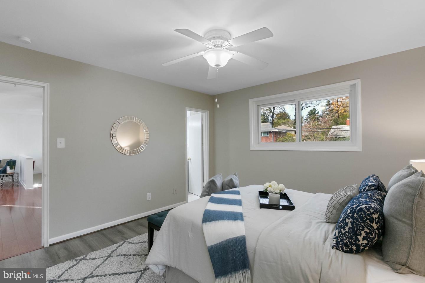 WILDWOOD MANOR - Residential Lease