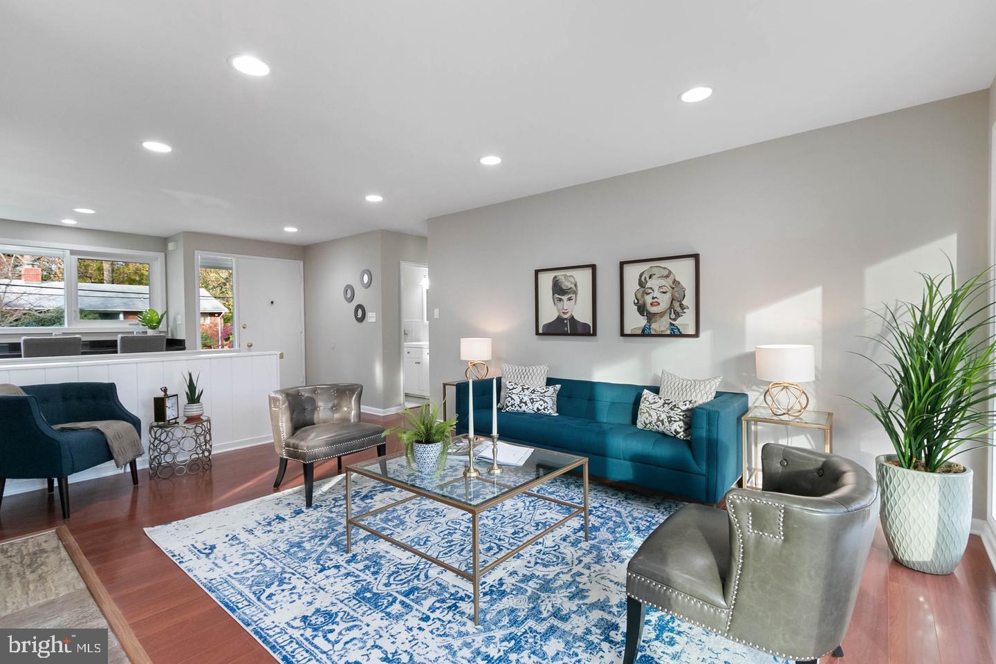 WILDWOOD MANOR - Residential Lease